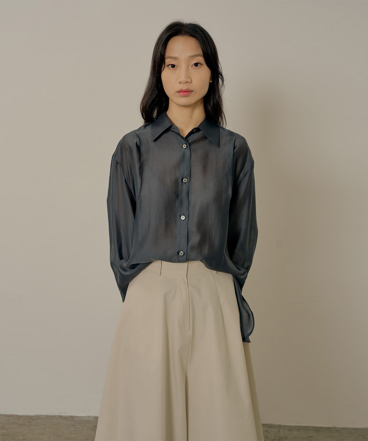 네벨에브리웨어(NEBELEVERYWEAR) Tencel soft shirt_charcoal