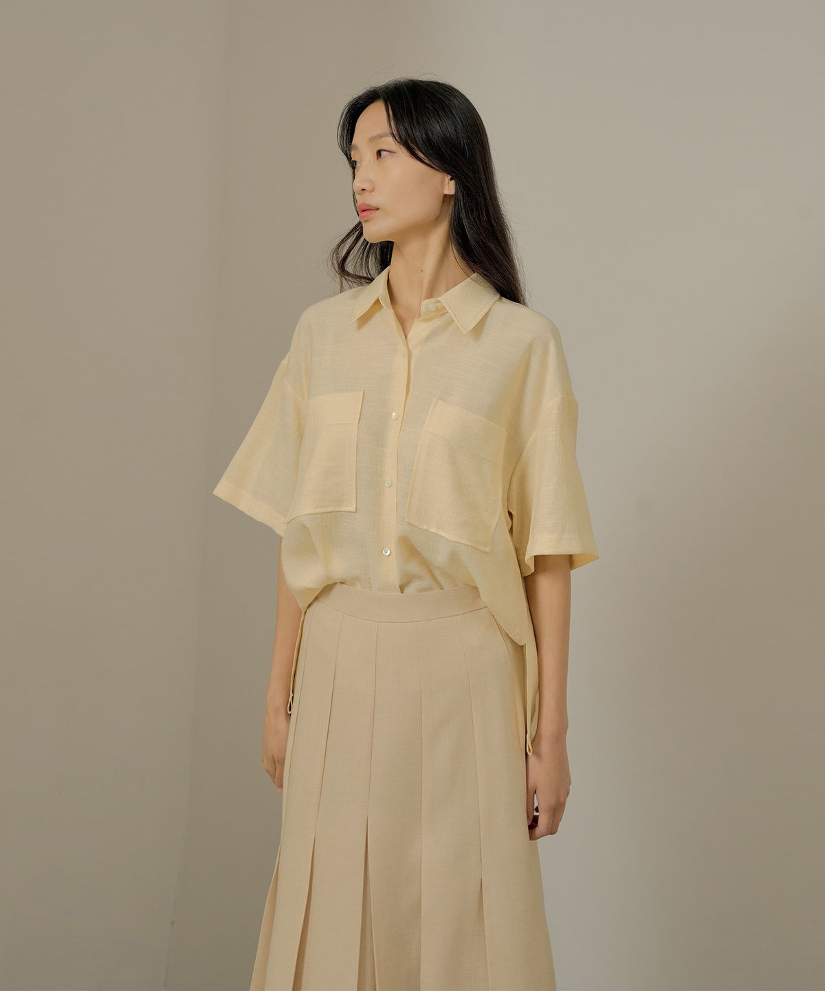 네벨에브리웨어(NEBELEVERYWEAR) Wrinkle poket blouse_butter yellow