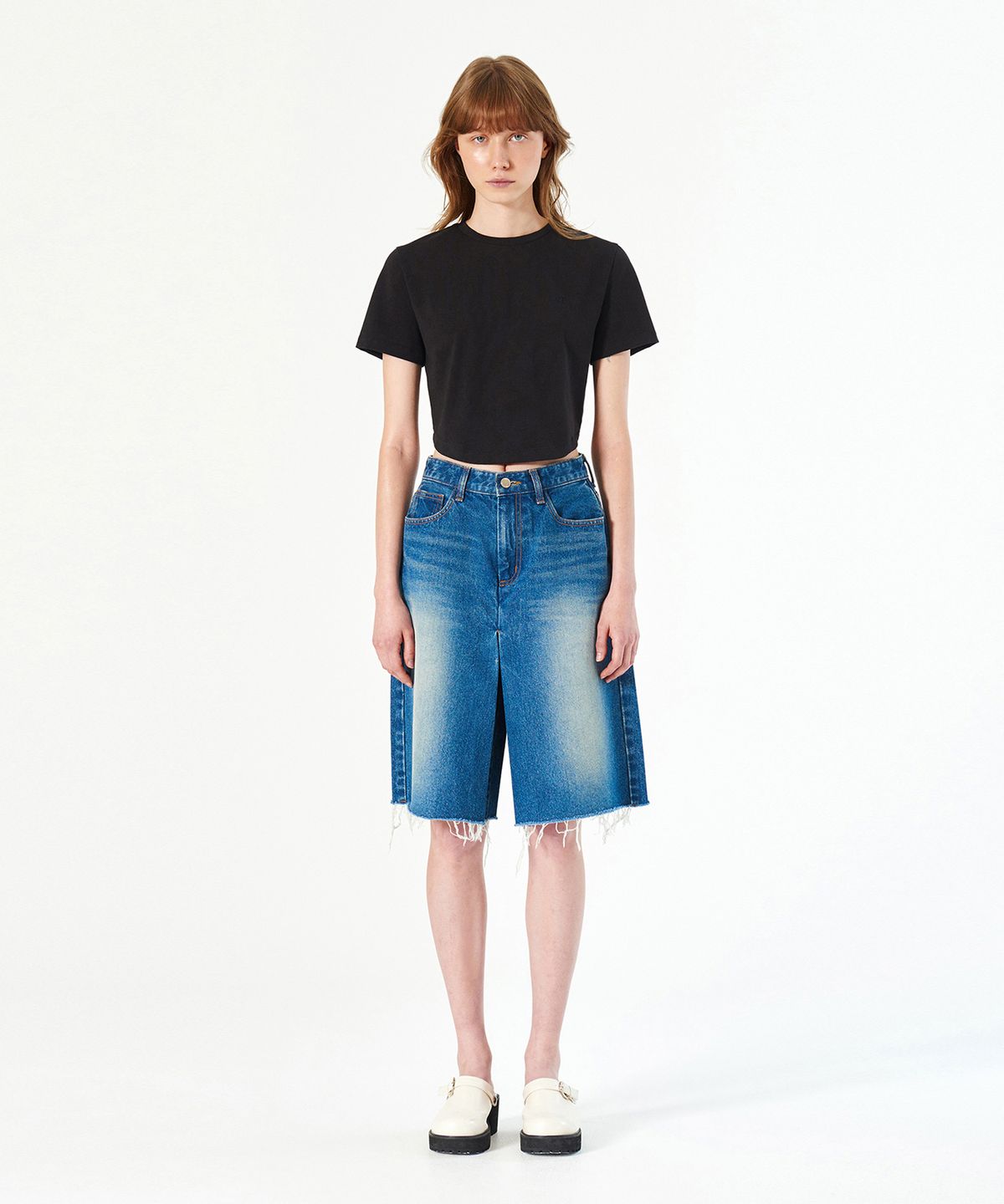 다이애그널(DIAGONAL) RECYCLED ROUND FRONT TEE (black)
