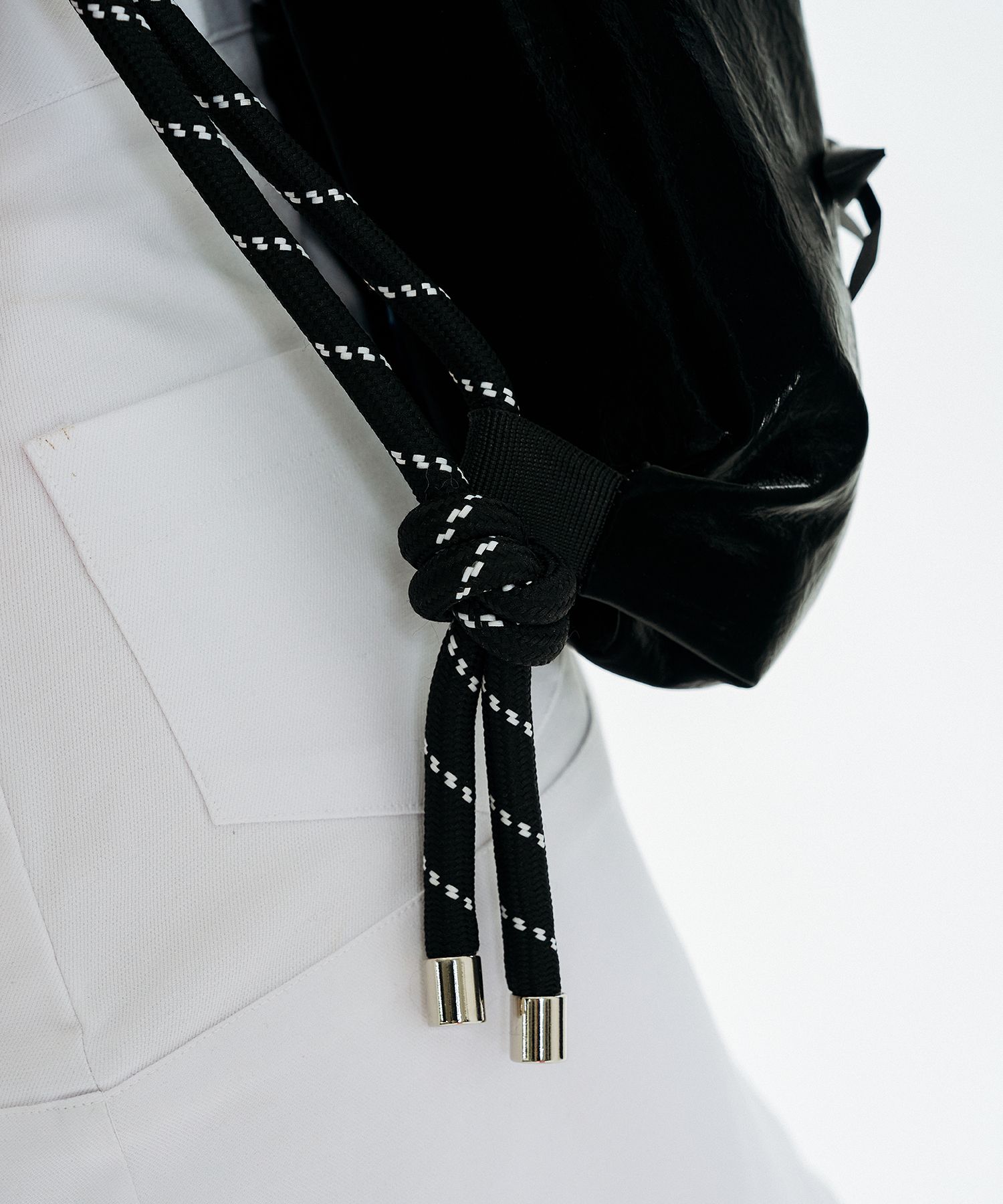 MUSINSA | OTHER-worldly Ribbon Gym Sack [Black]