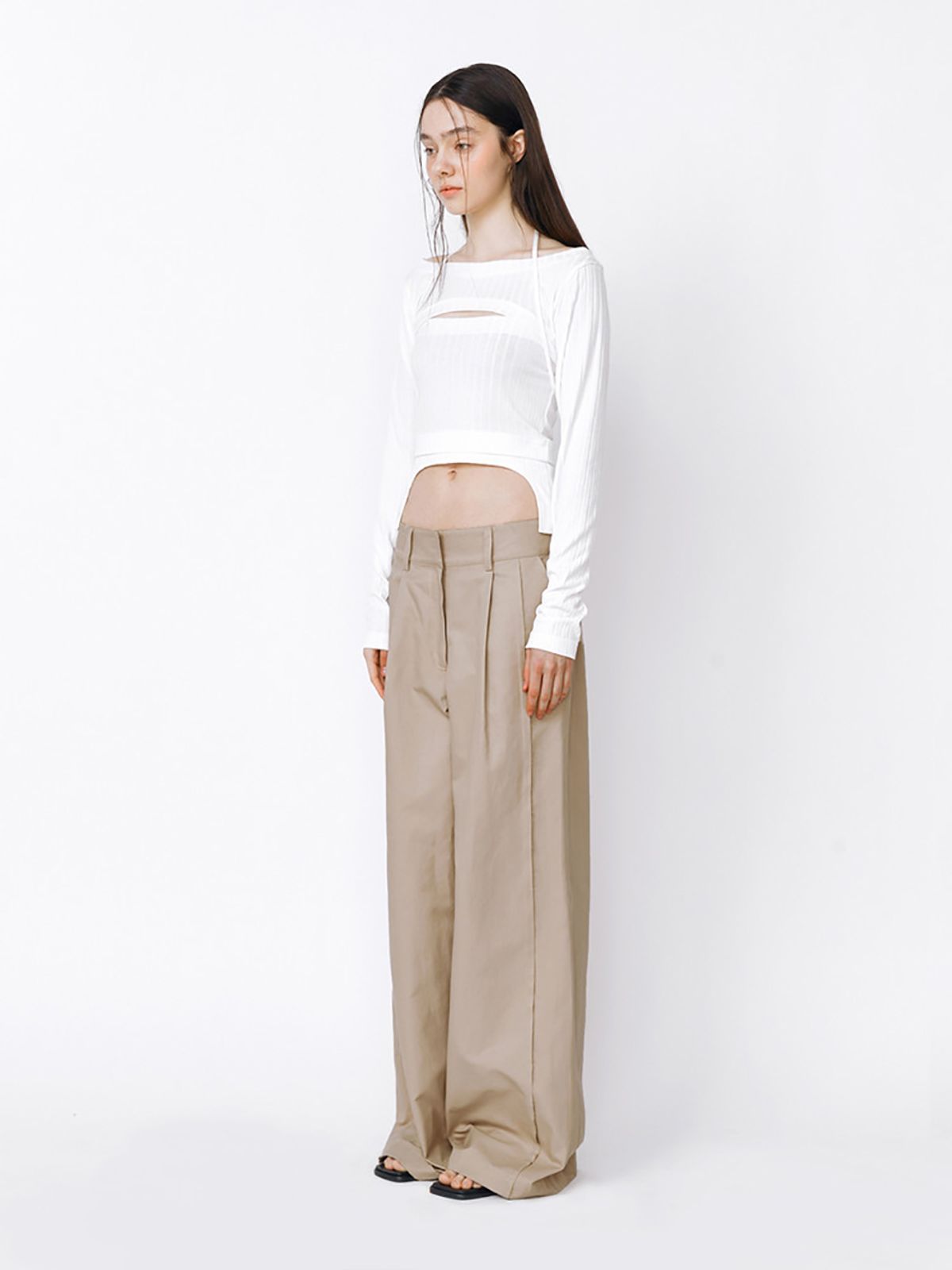 민더리(MEENDERI) BANDING PINTUCK WIDE PANTS - BEIGE