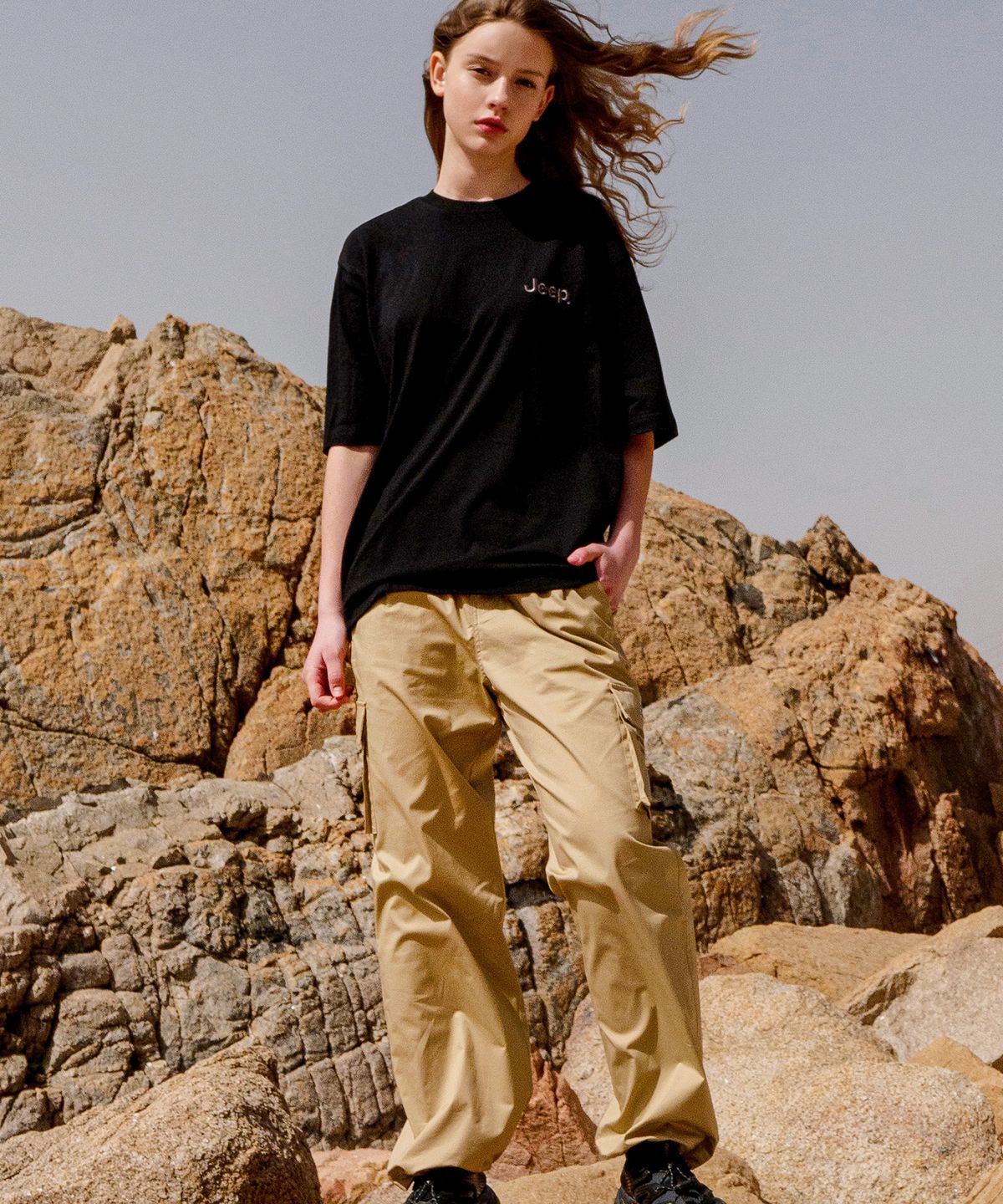 지프(JEEP) Gorpcore Cargo Pants (JO5PTU951BE)