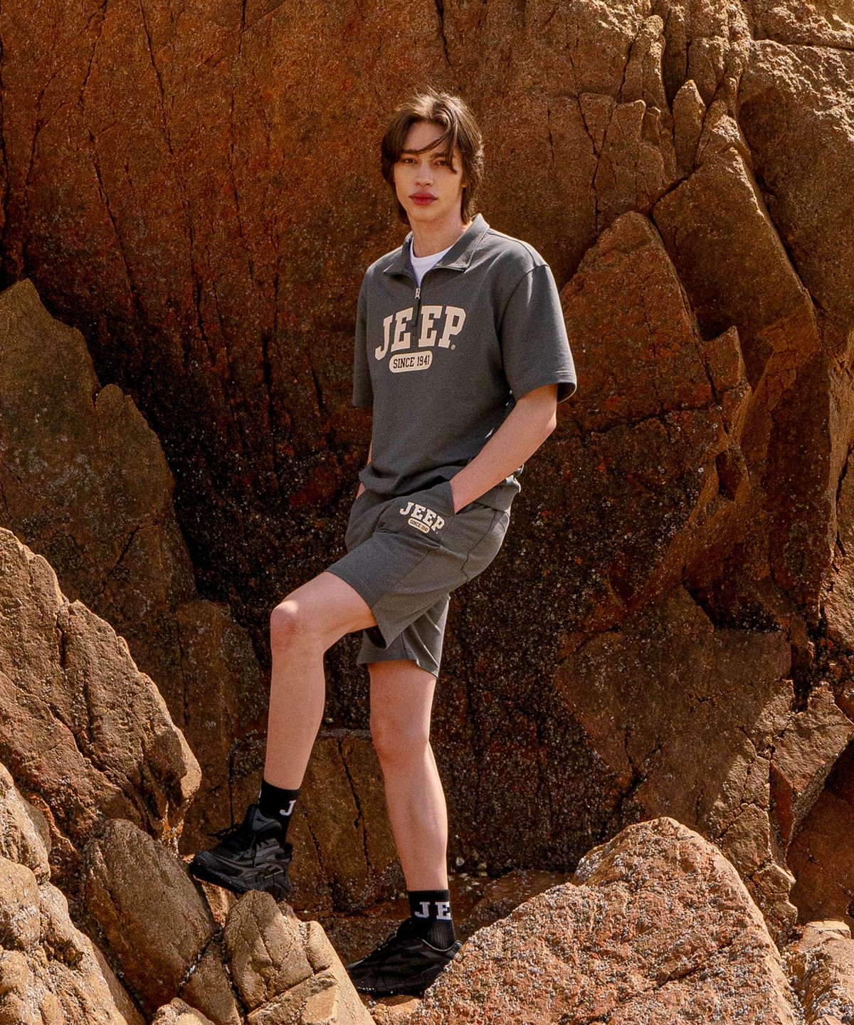 지프(JEEP) Gorpcore Big-logo Half Sleeves Sweats (JO5TSU150KH)