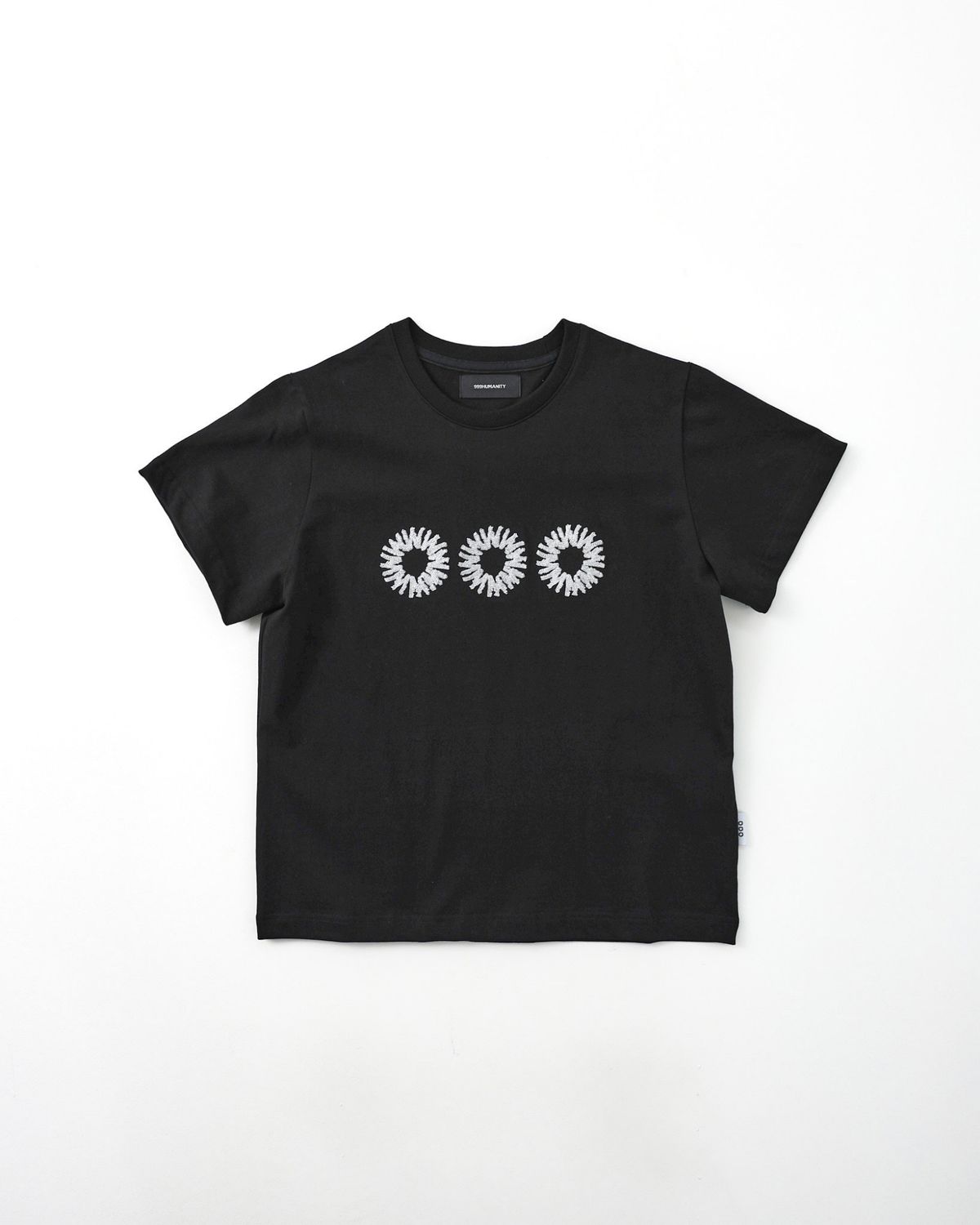 999휴머니티(999HUMANITY) EVD 로고 하프 티셔츠 (블랙)