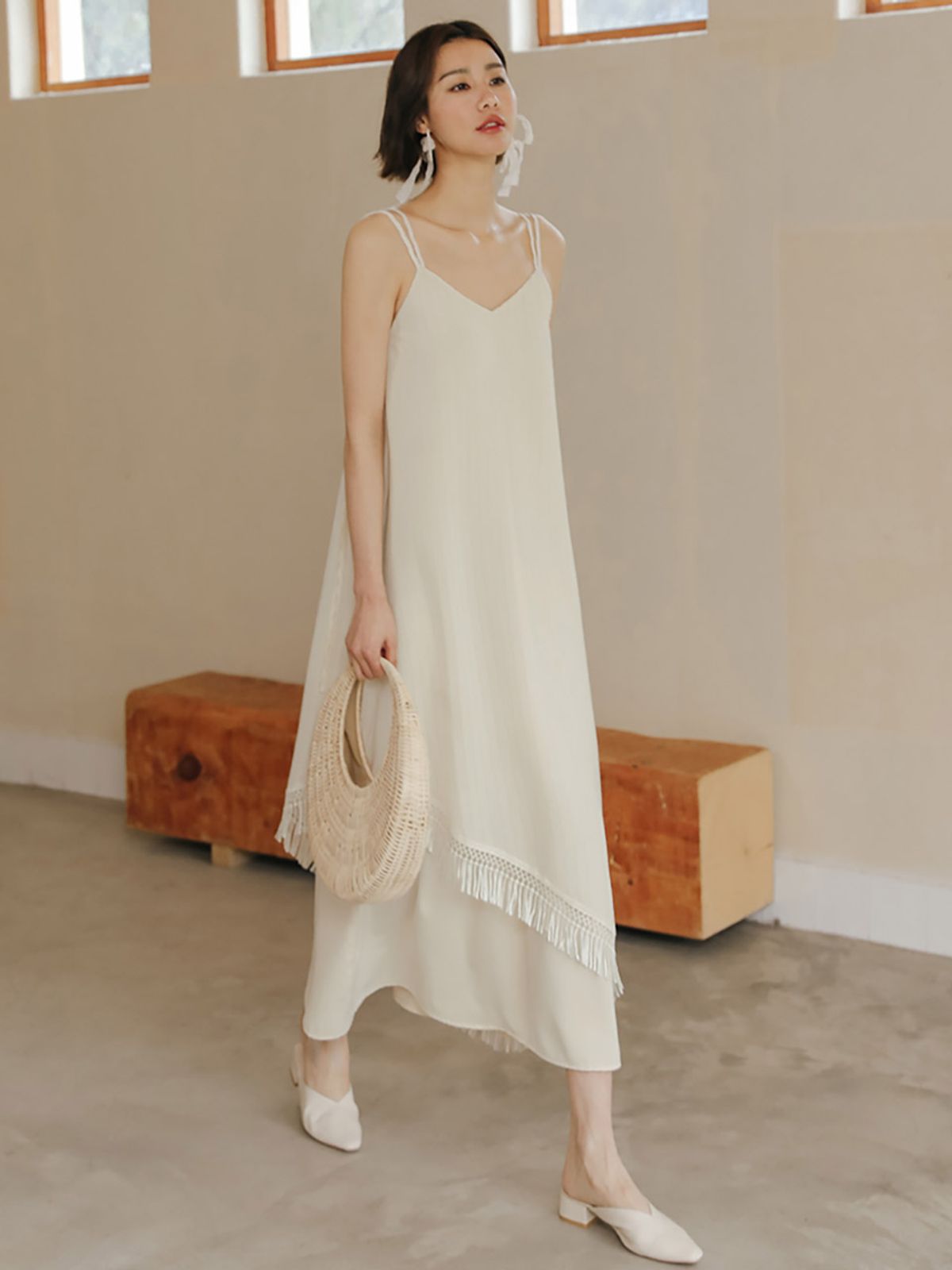 랭썬(LANGSON) LS_Fairy tassel sleeveless dress