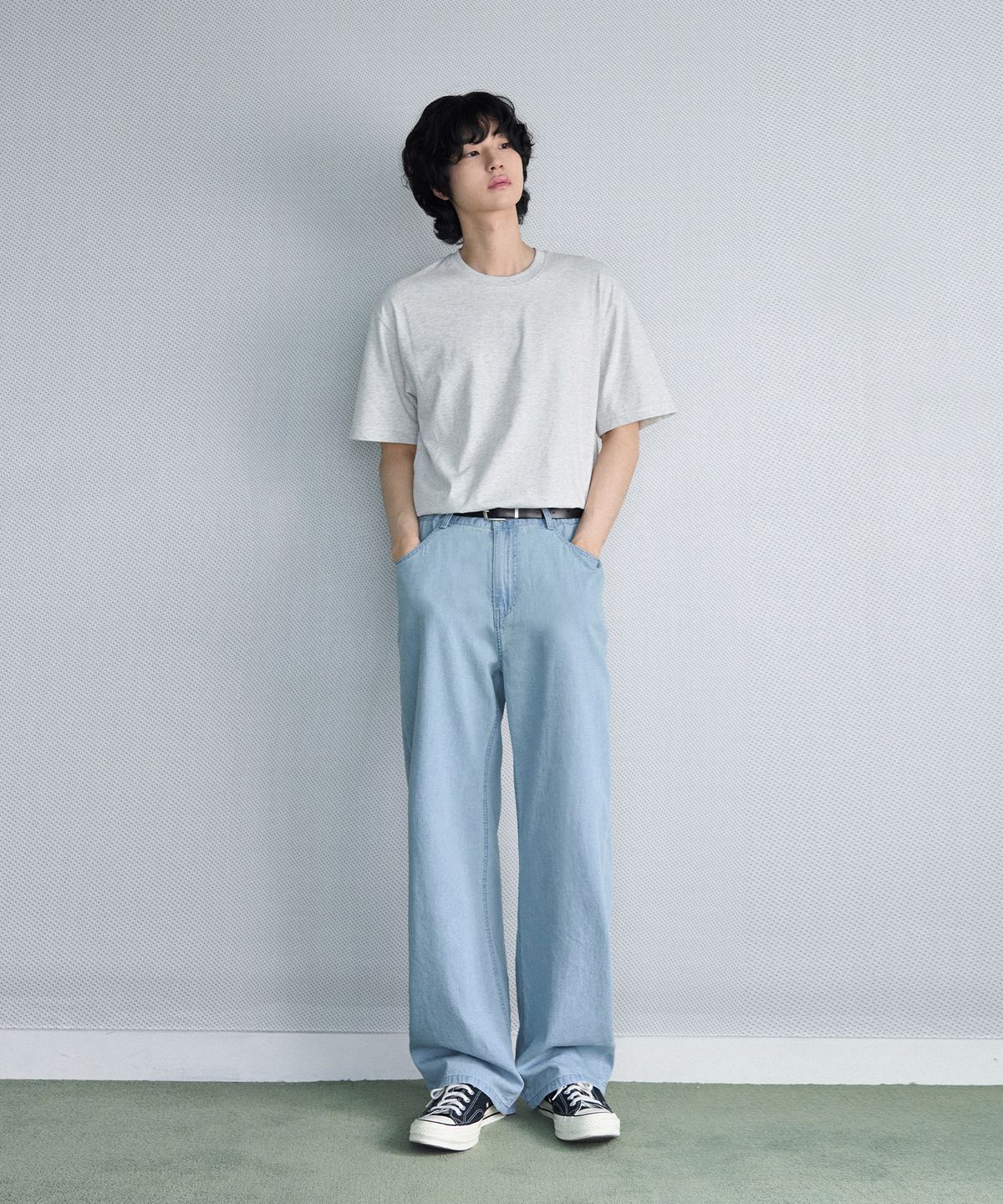 아워데이즈(OURDAYZ) 쿨 린넨 라이크 세미 와이드 데님 [LIGHT BLUE]