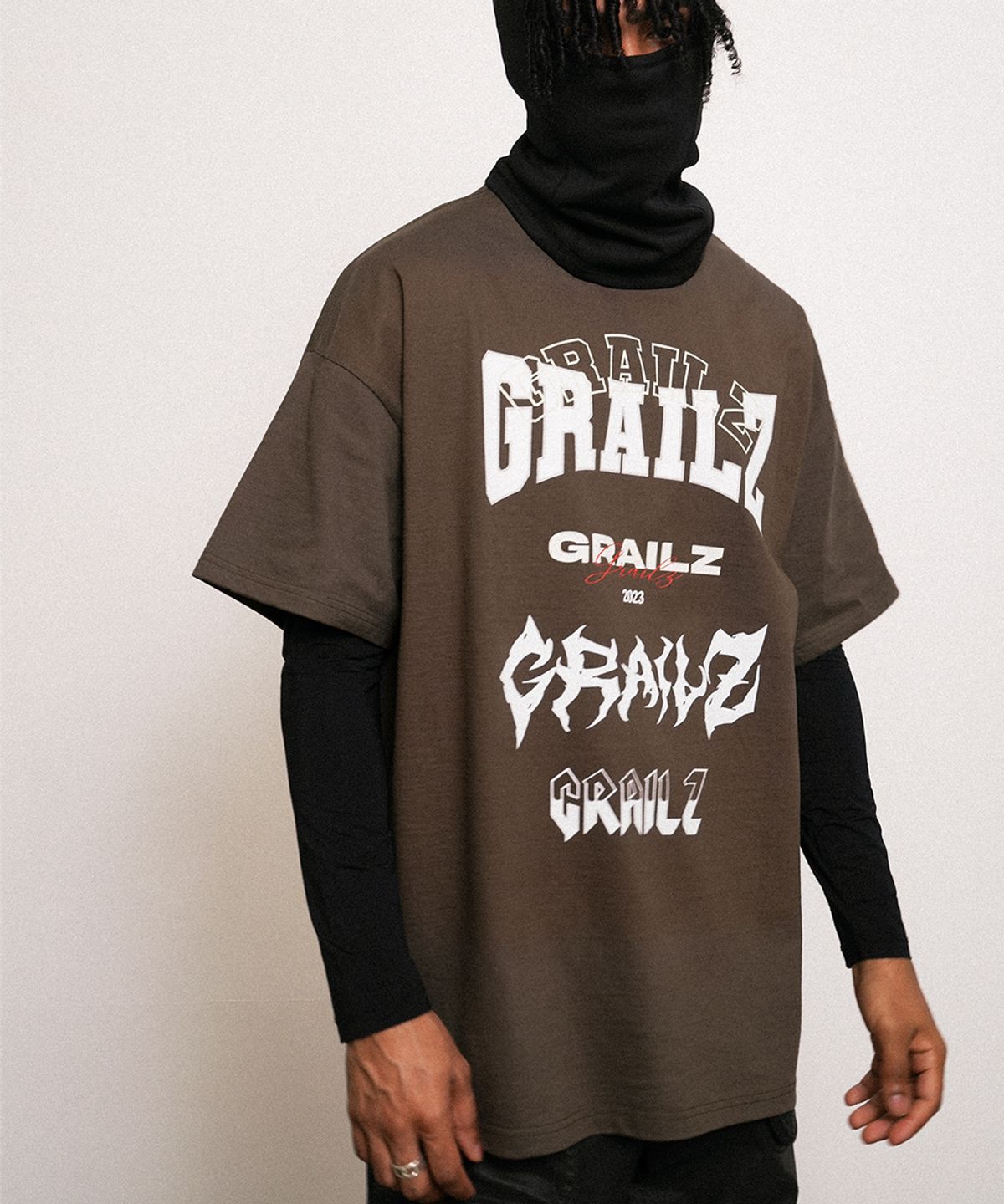 그레일즈(GRAILZ) MULTI LOGO T-SHIRTS [KHAKI]