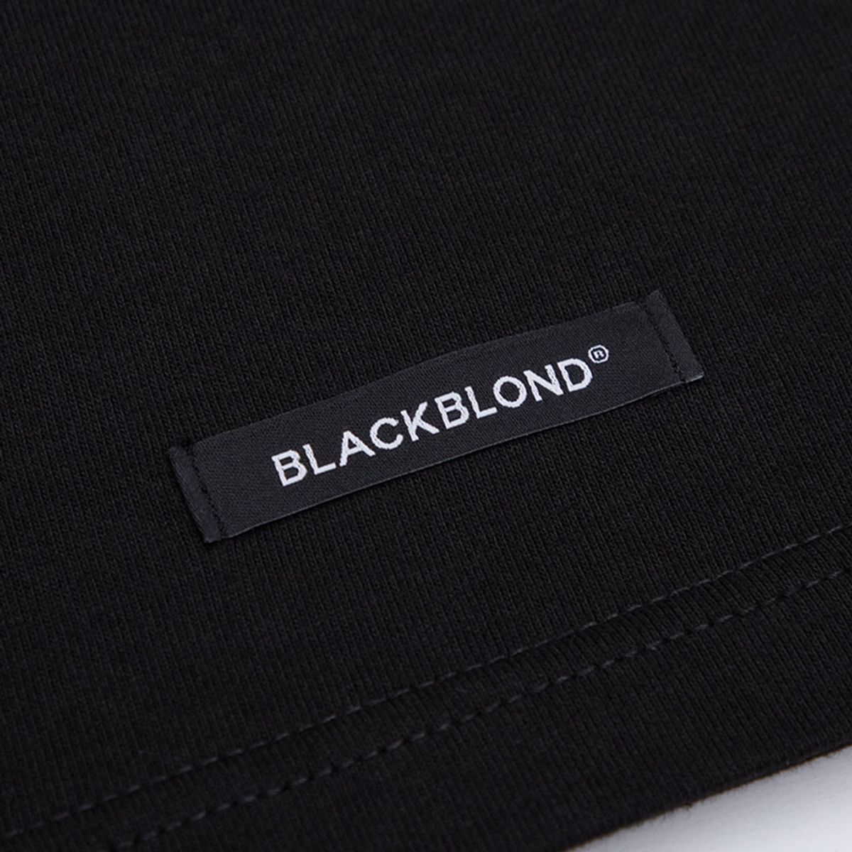 블랙블론드(BLACKBLOND) 비비디 디스오더 패치 티셔츠 (블랙)
