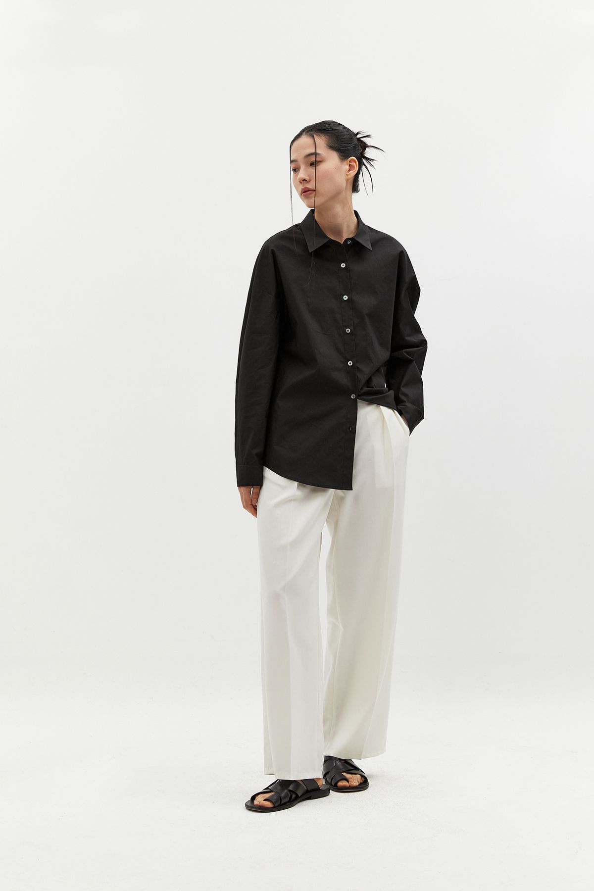 블랑드누아(BLANC de NOIRS) 오버핏 코튼 셔츠 (블랙)