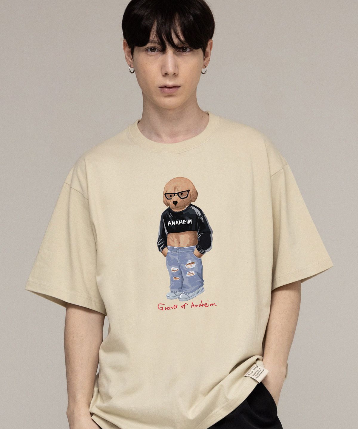 그레이버(GRAVER) [UNISEX]크롭 도그 스트리버 반팔티_샌드베이지