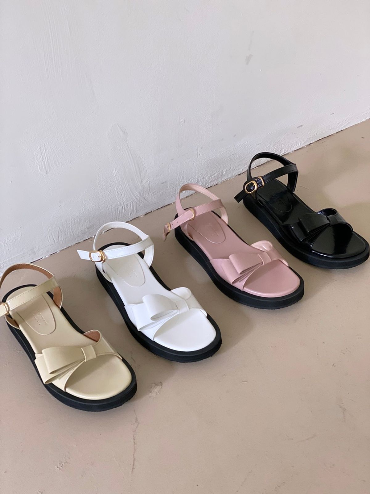 쥬다르(JEU DART) unbalance ribbon platform sandal  pink