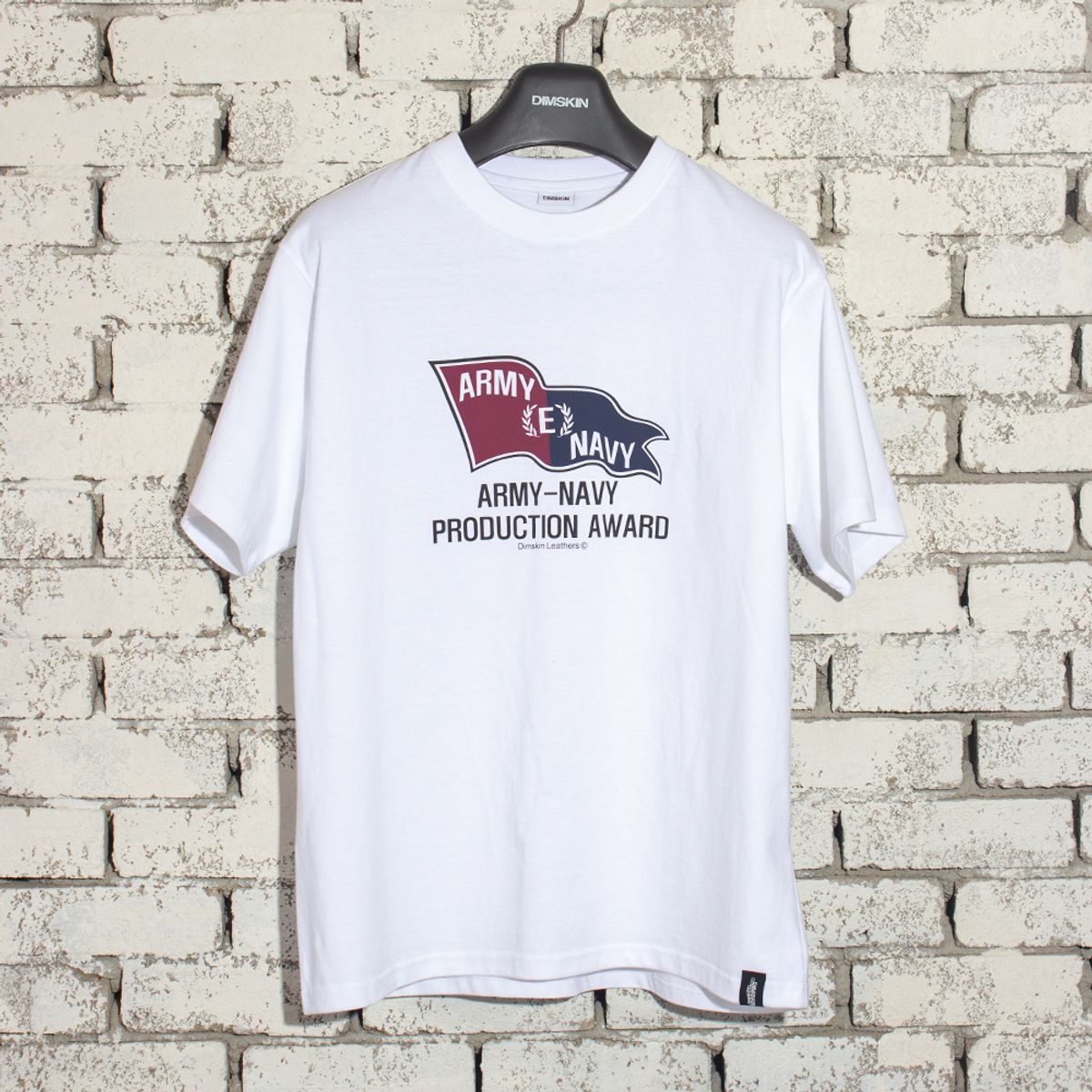 딤스킨(DIMSKIN) E AWARD TSHIRT