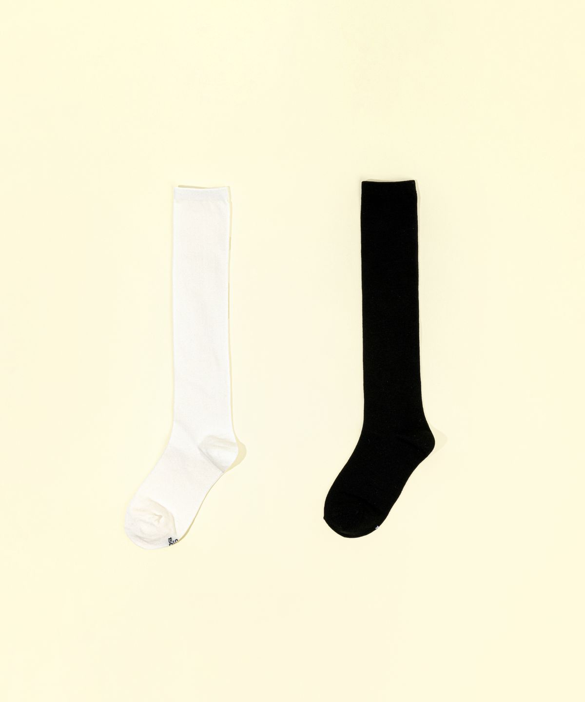 일오공칠(IL-O-GONG-CHIL) [3PACK] 1507 베이직 트라우져 뱀부 니삭스 - 아이보리/블랙