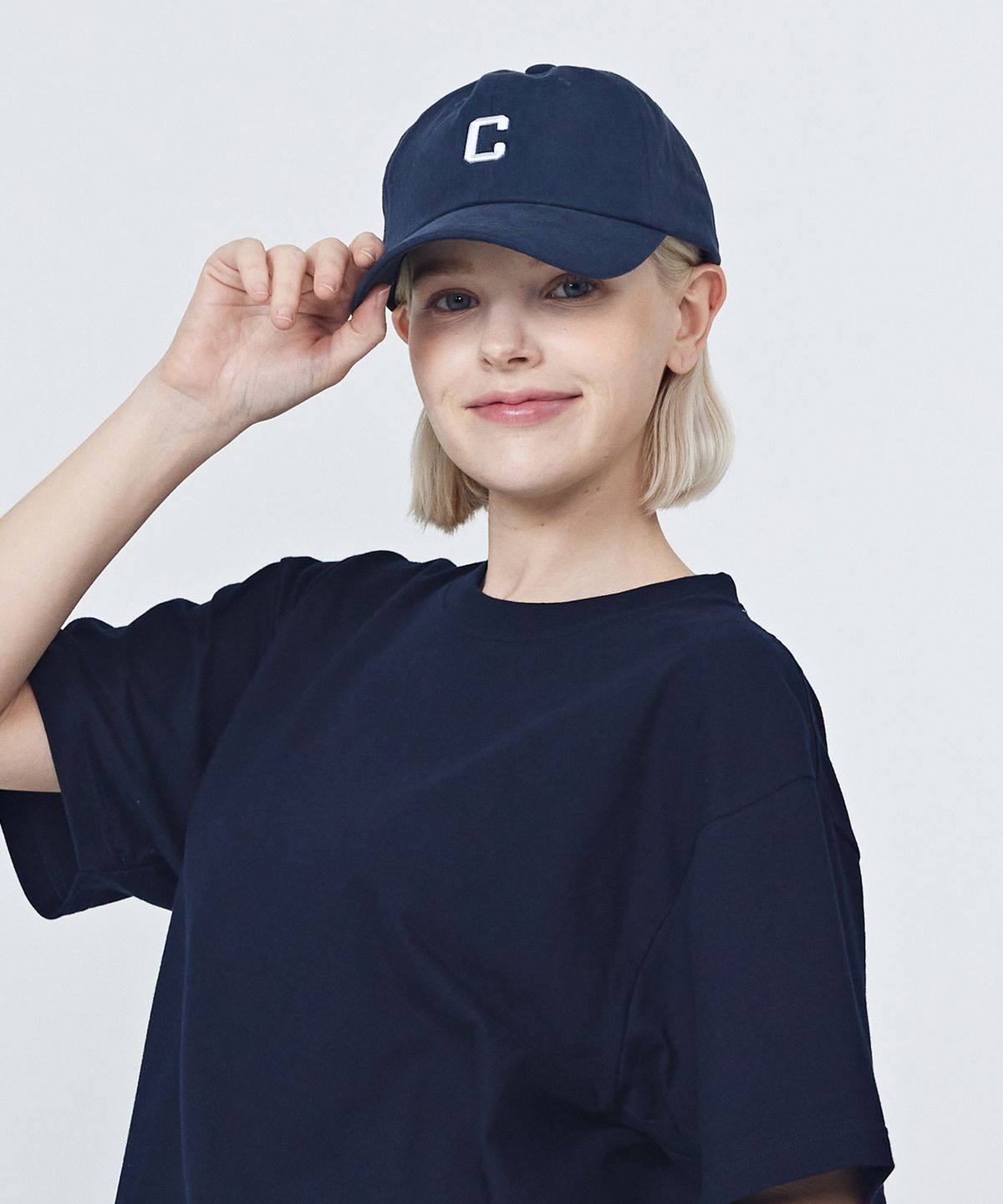 카고브로스 포 우먼(CARGOBROS FOR WOMAN) 시그니처 로고 볼캡 (네이비)