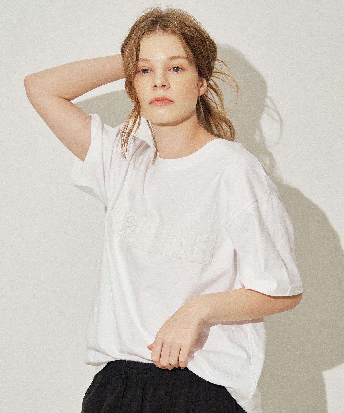 사라나기(SARANAGI) SE06-PATCH TSHIRT WHITE-WHITE