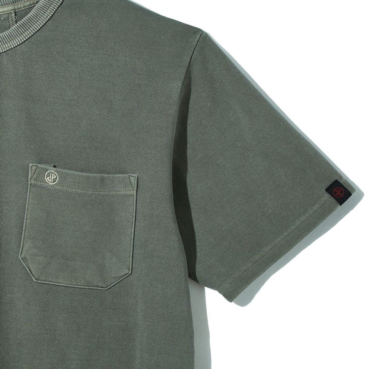 왕관(WANGGWAN) 피그먼트 포켓 BCT 오버핏 반팔 티셔츠 (Khaki)