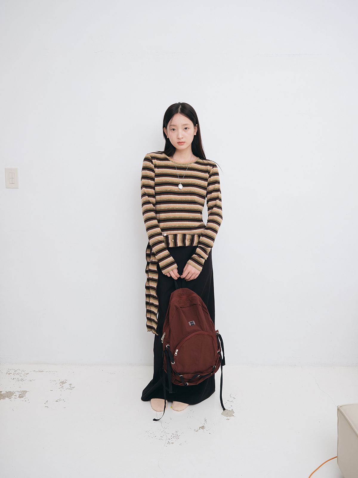무음(MUWM) 네스트 리본 나일론 백팩 Nest Backpack (Plum Red)