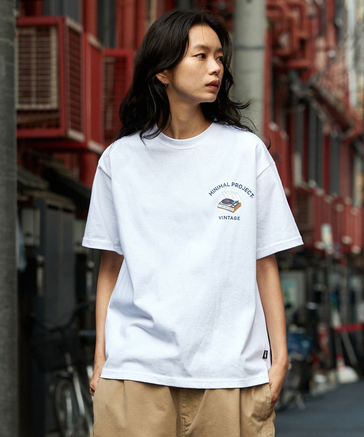 미니멀프로젝트(MINIMALPROJECT) 턴 테이블 빈티지 오버핏 반팔티셔츠 MST148 [WHITE]