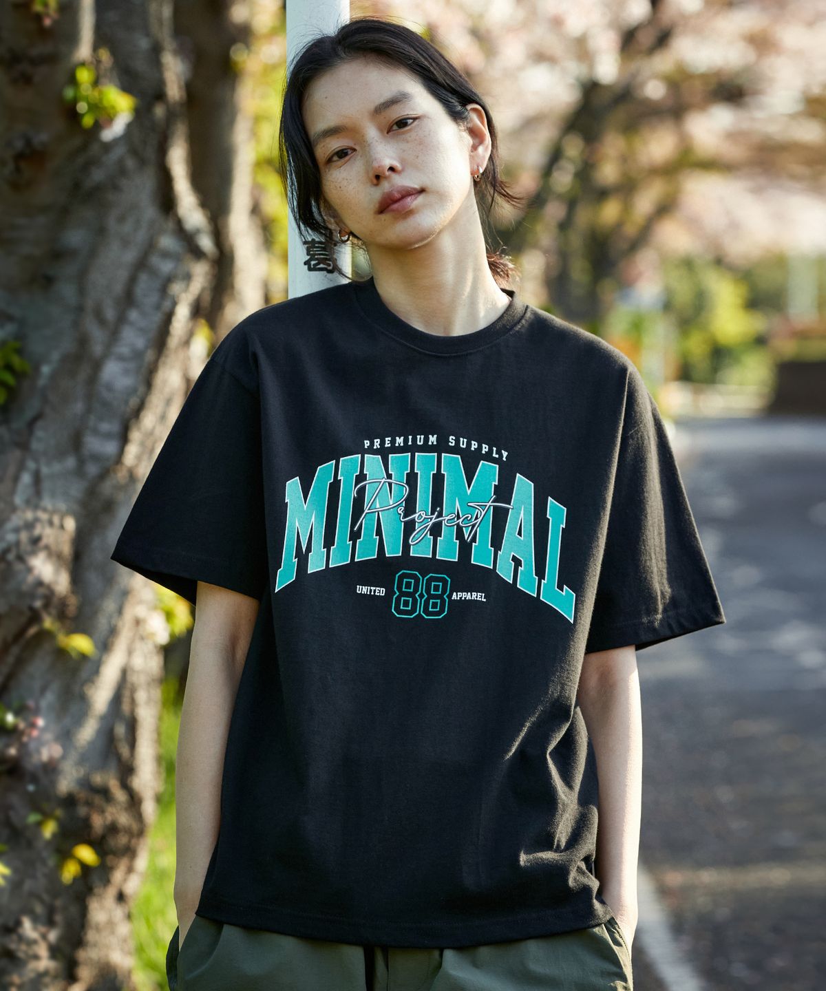 미니멀프로젝트(MINIMALPROJECT) 88 아치 로고 오버핏 반팔티셔츠 MST150 [BLACK]
