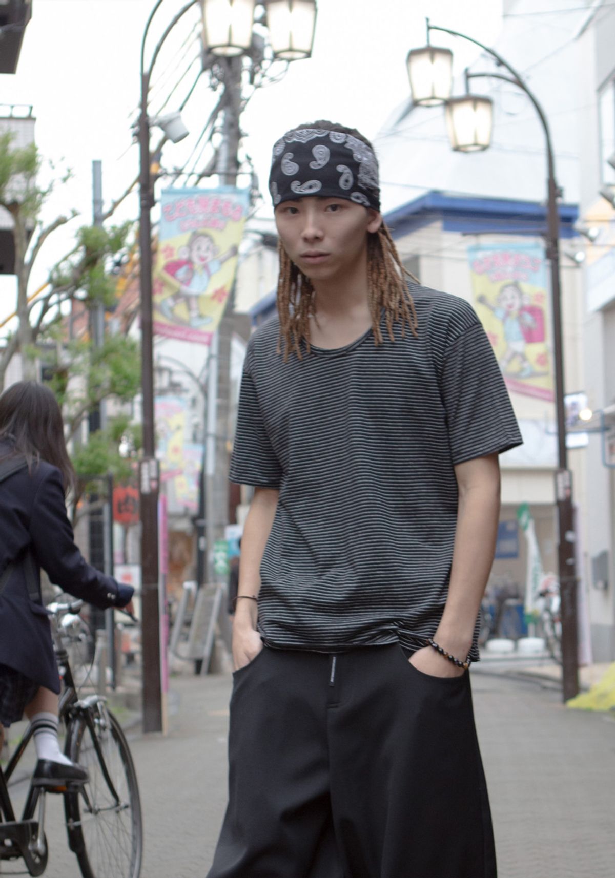 고저(GOZER) UNDER HALF STRIPE T-SHIRT_BLACK