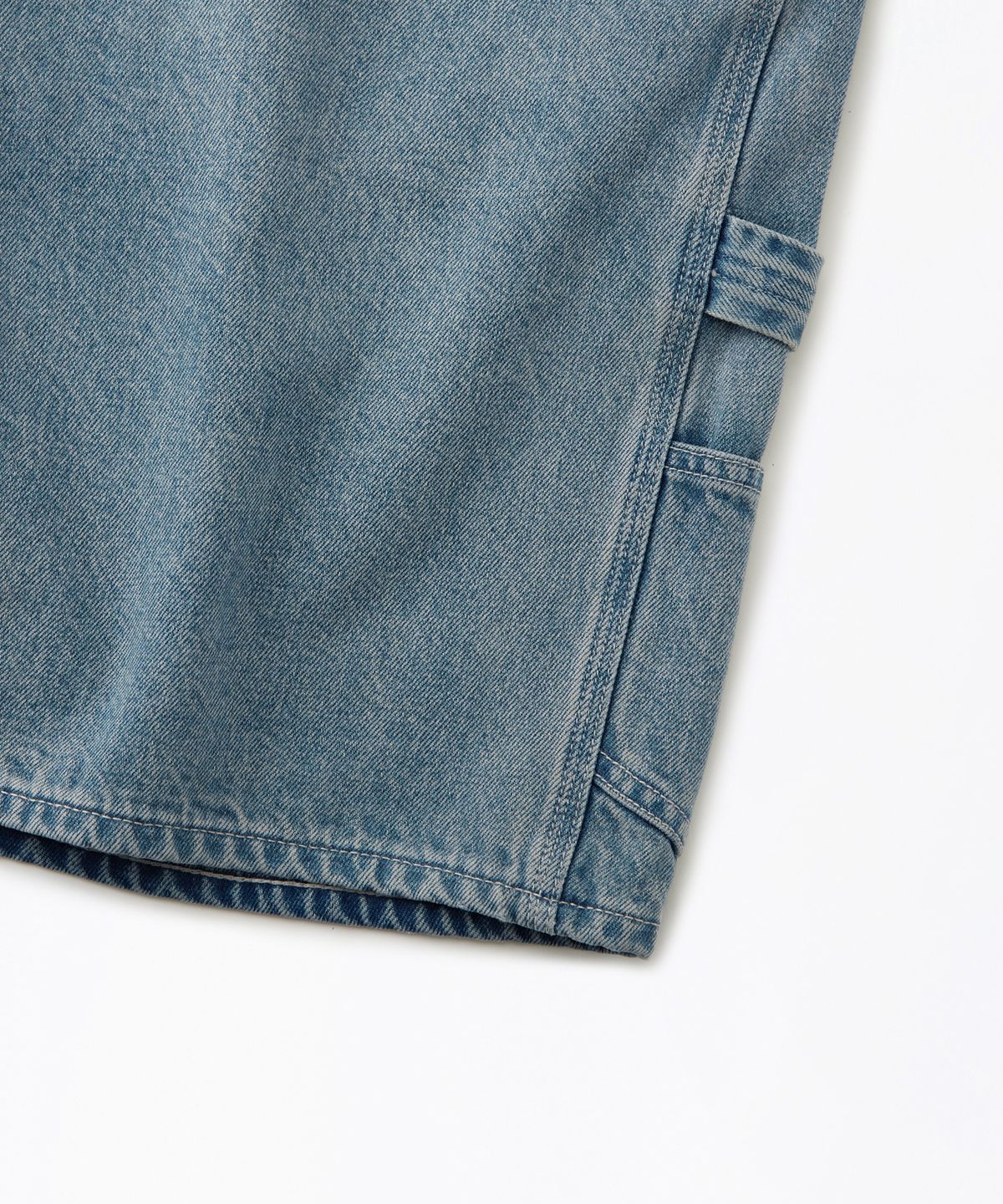 아웃스탠딩(OUTSTANDING) CARPENTER DENIM SHORTS_L.BLUE