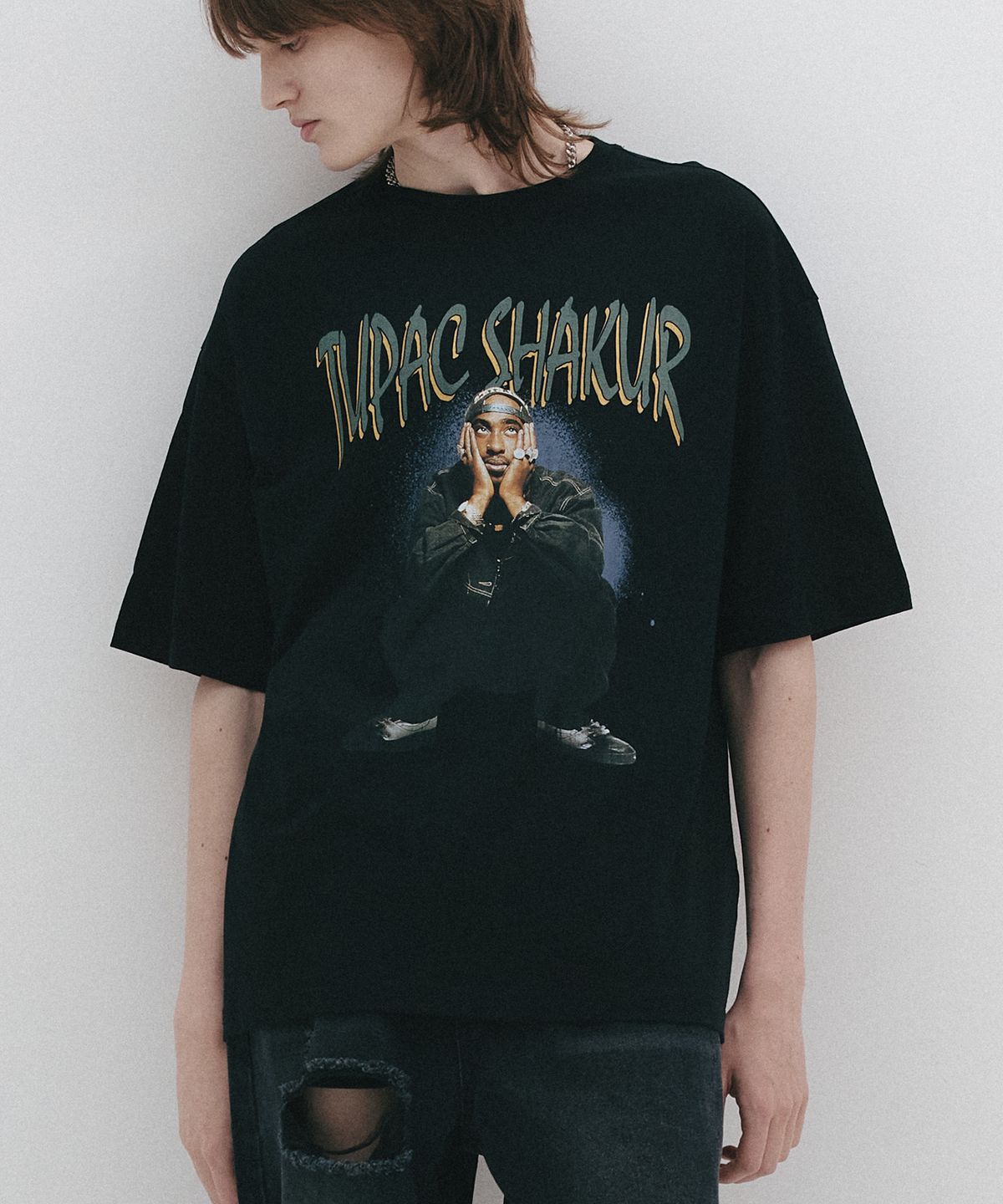 브라바도(BRAVADO) TUPAC SITTING (BRENT2390)