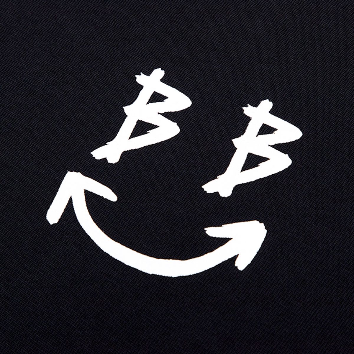 블랙블론드(BLACKBLOND) 비비디 클래식 스마일 로고 티셔츠 (블랙)