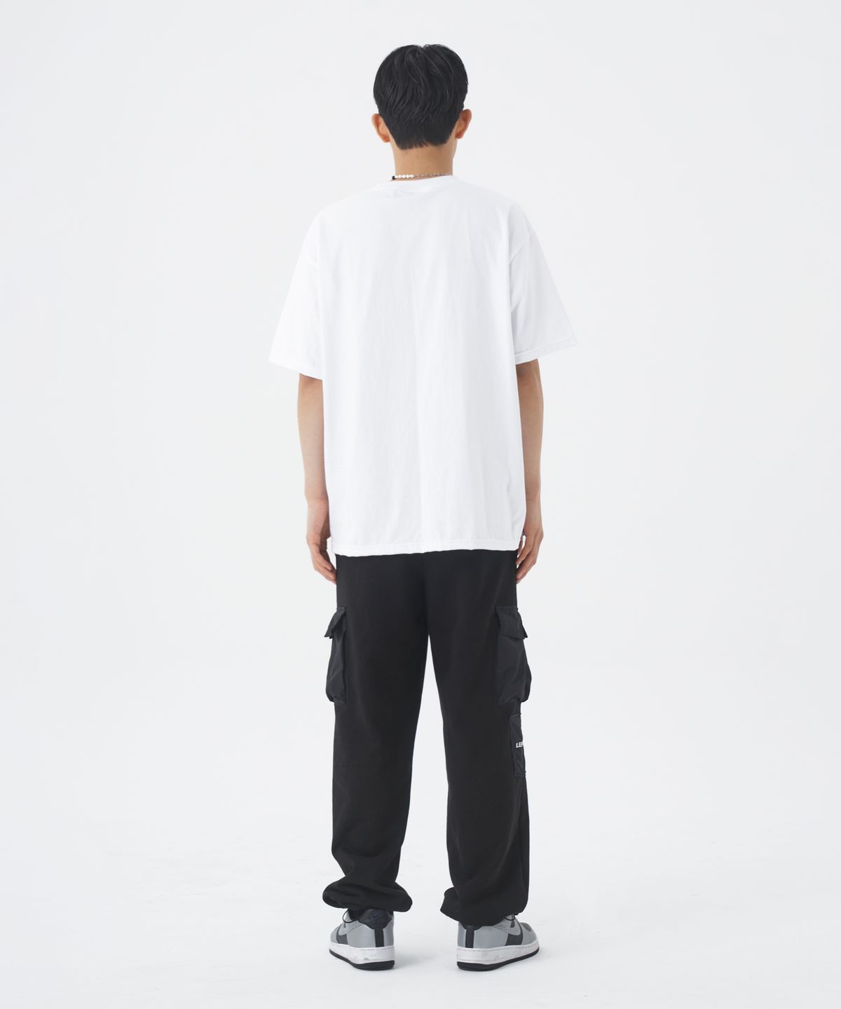 리즈리스(LEEDSLESS) leedsless unknown T-shirt 리즈리스 언노운 티셔츠 [white]