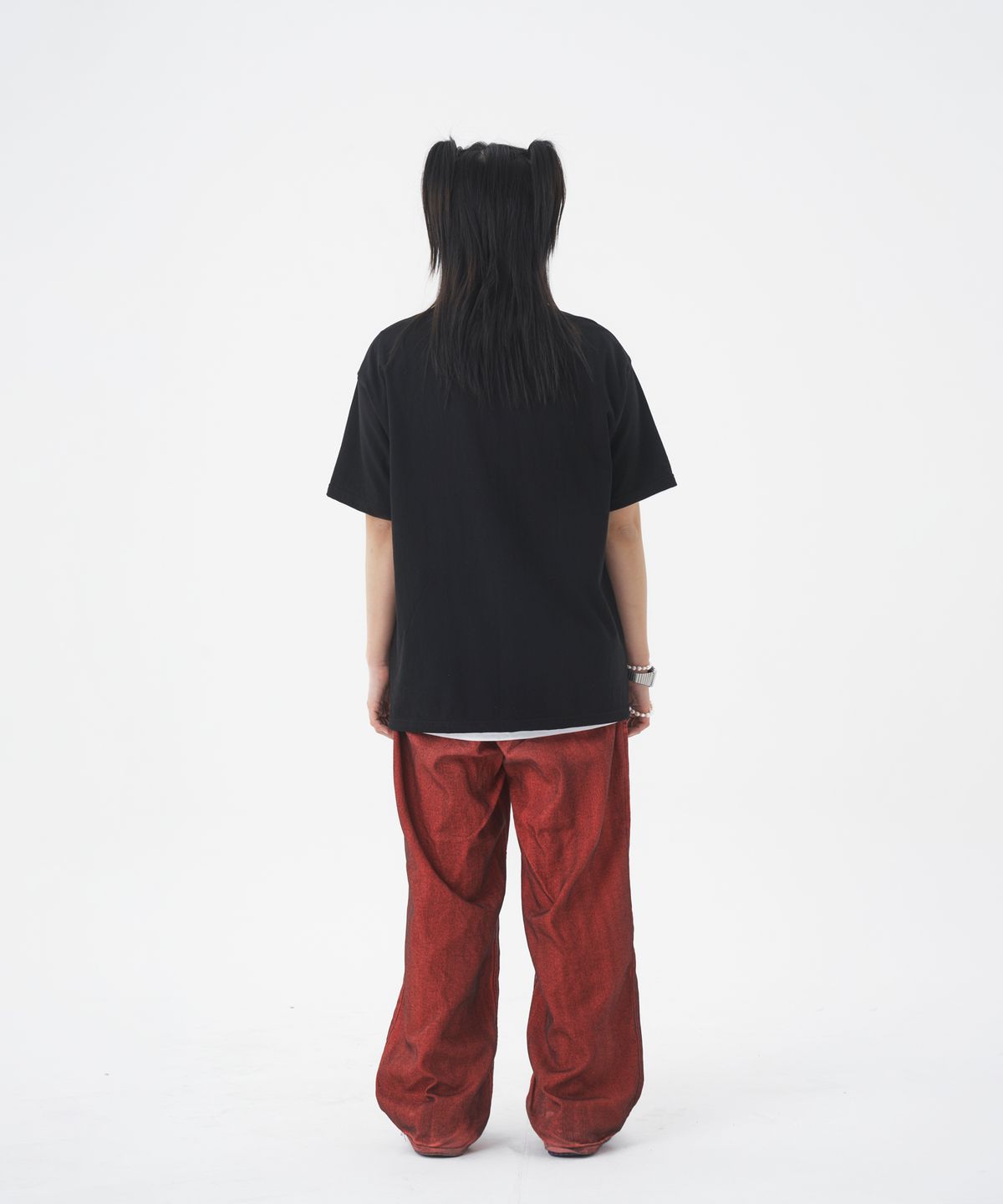 리즈리스(LEEDSLESS) leedsless invasion T-shirt 리즈리스 인베이전 티셔츠 [black]