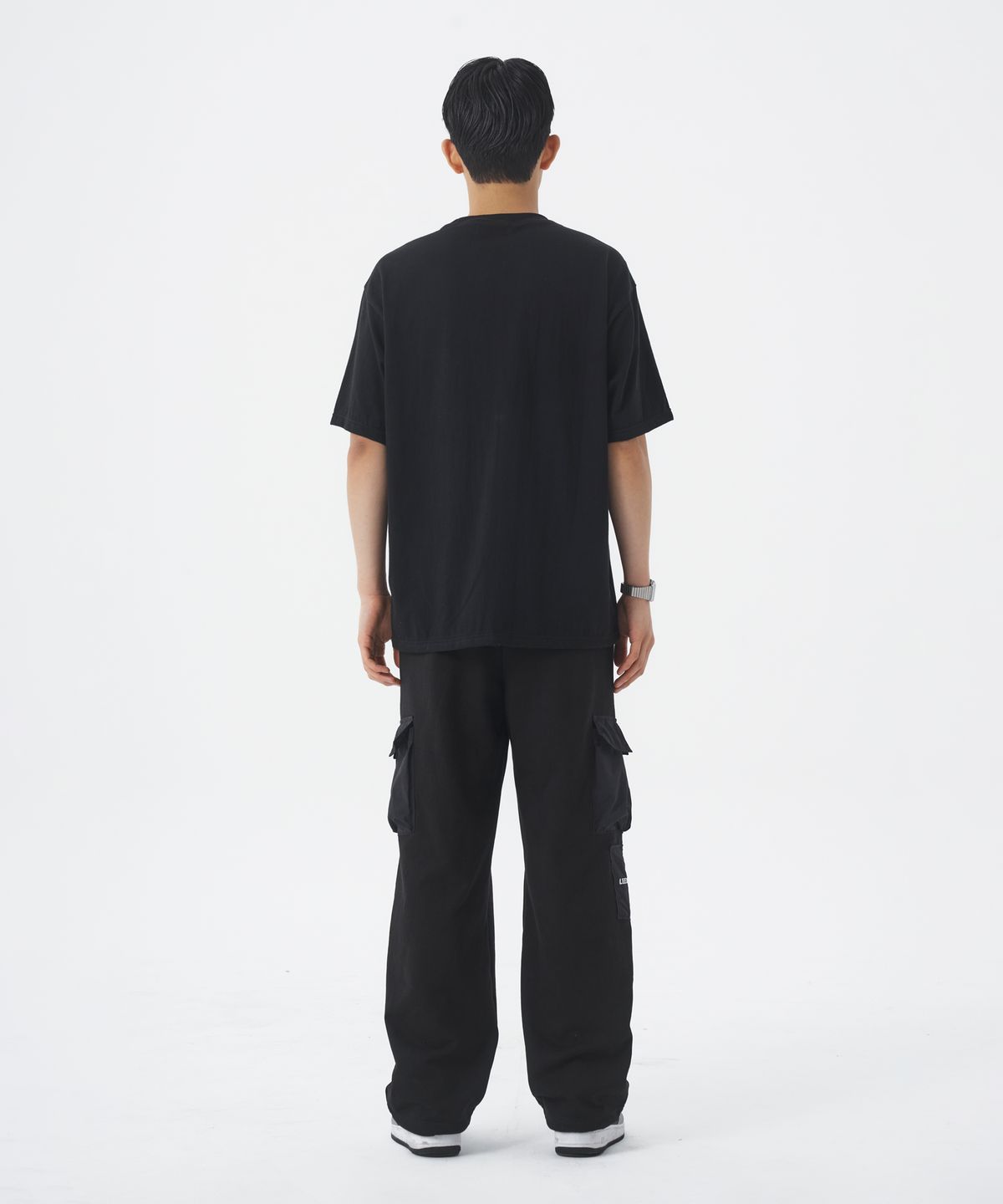 리즈리스(LEEDSLESS) leedsless dance T-shirt 리즈리스 댄스 티셔츠 [black]