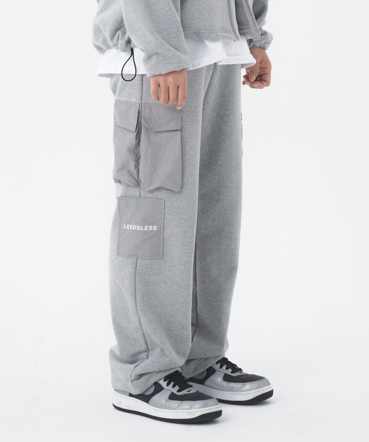 리즈리스(LEEDSLESS) leedsless space cargo pants 리즈리스 스페이스 카고 팬츠 [gray]