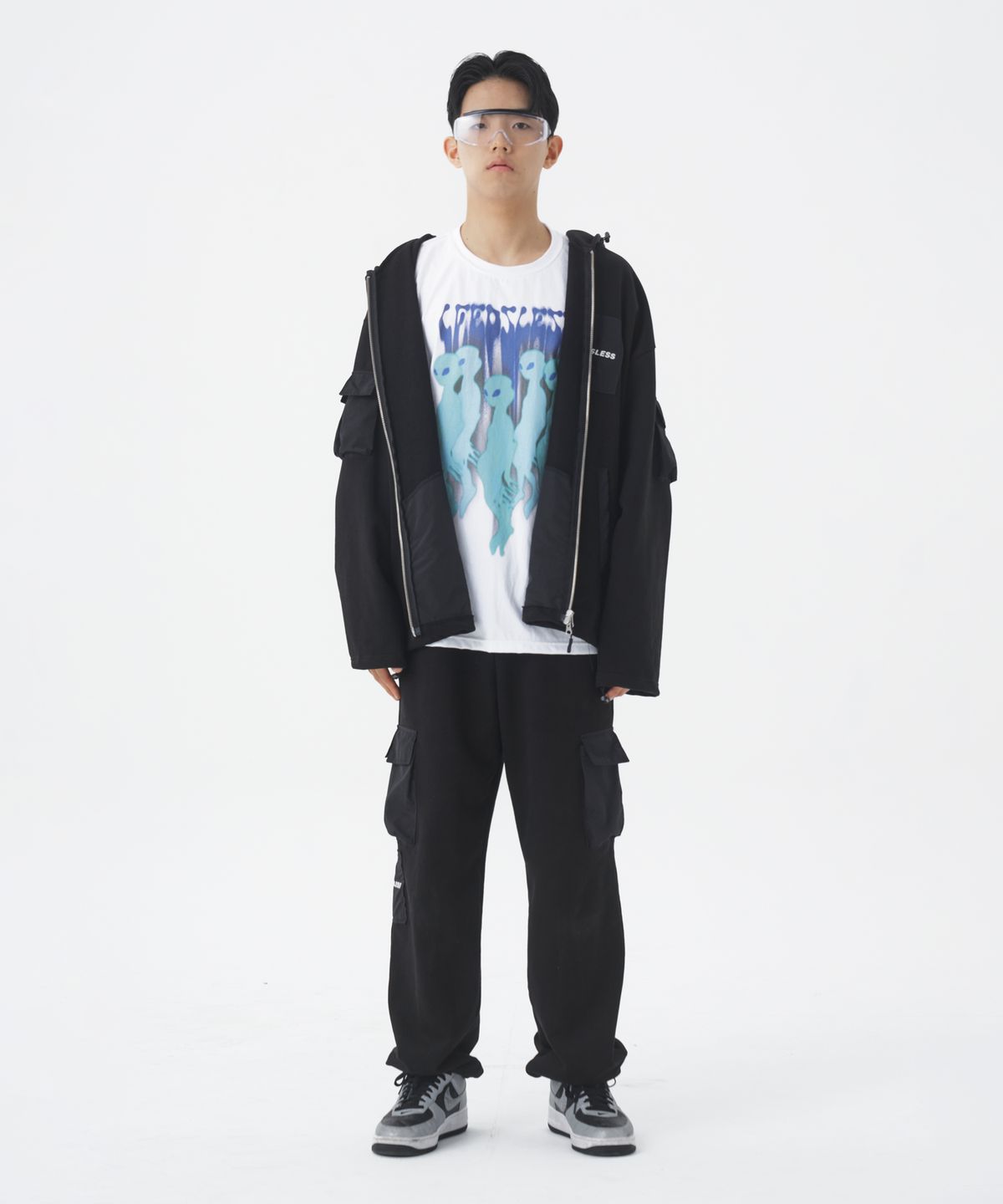 리즈리스(LEEDSLESS) leedsless space cargo hood zip-up 리즈리스 스페이스 카고 후드집업 [gray]