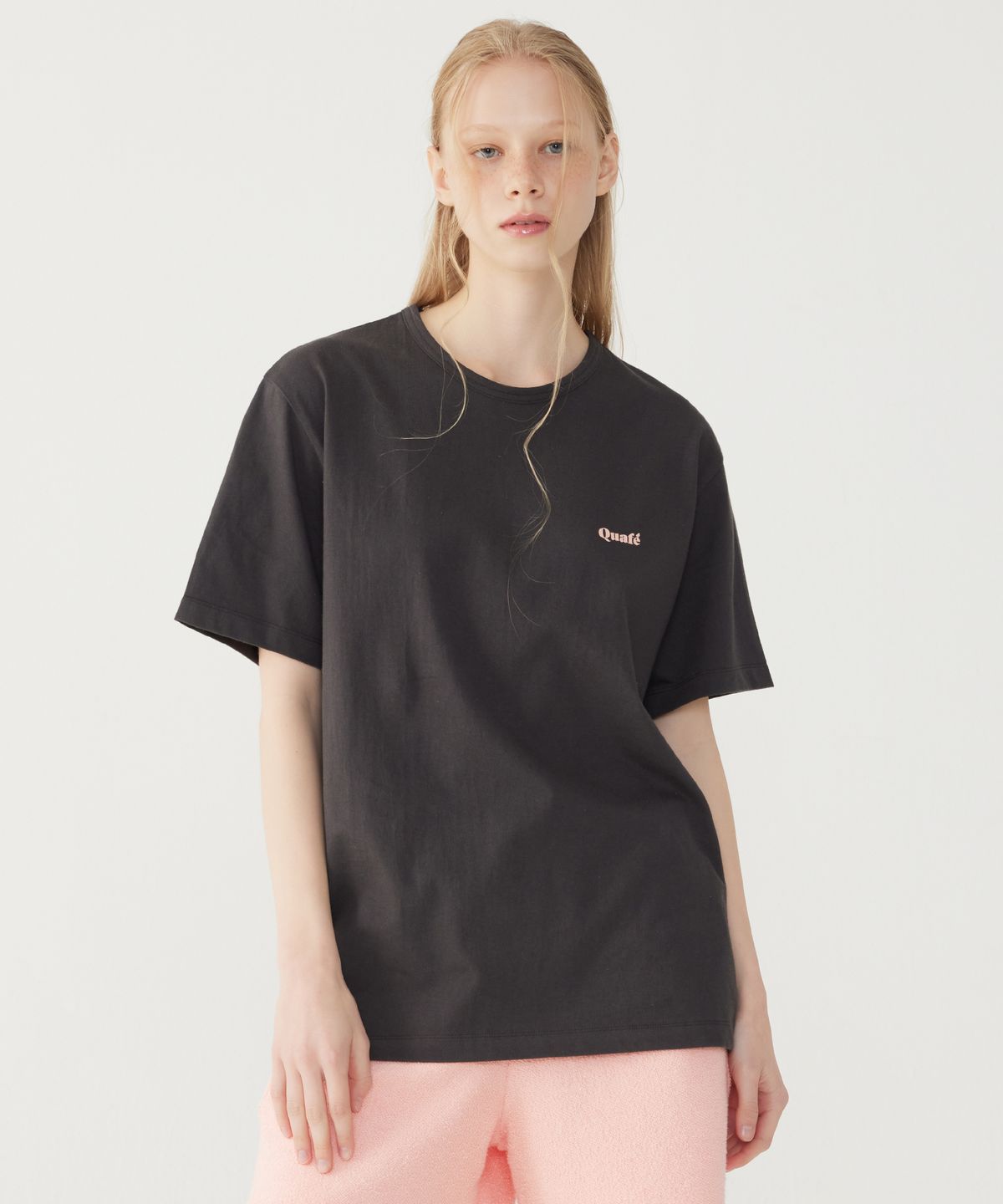 꾸아페(QUAFE) FRUITY SUMMER T-SHIRT_Charcoal