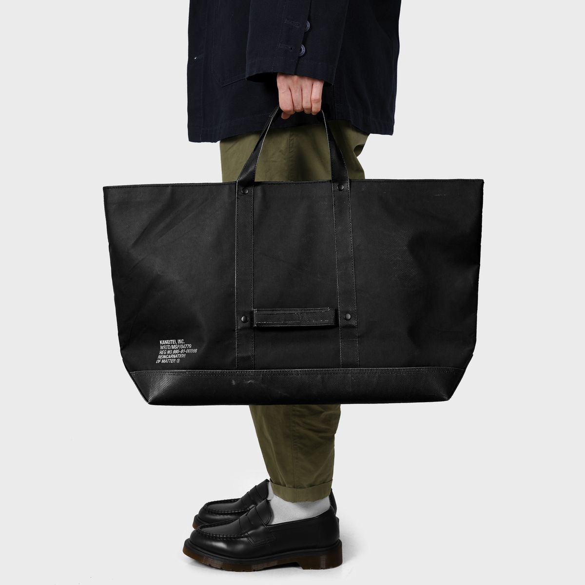 카네이테이(KANEITEI) MASON TOOL BAG M (BLACK) / UPCYCLED