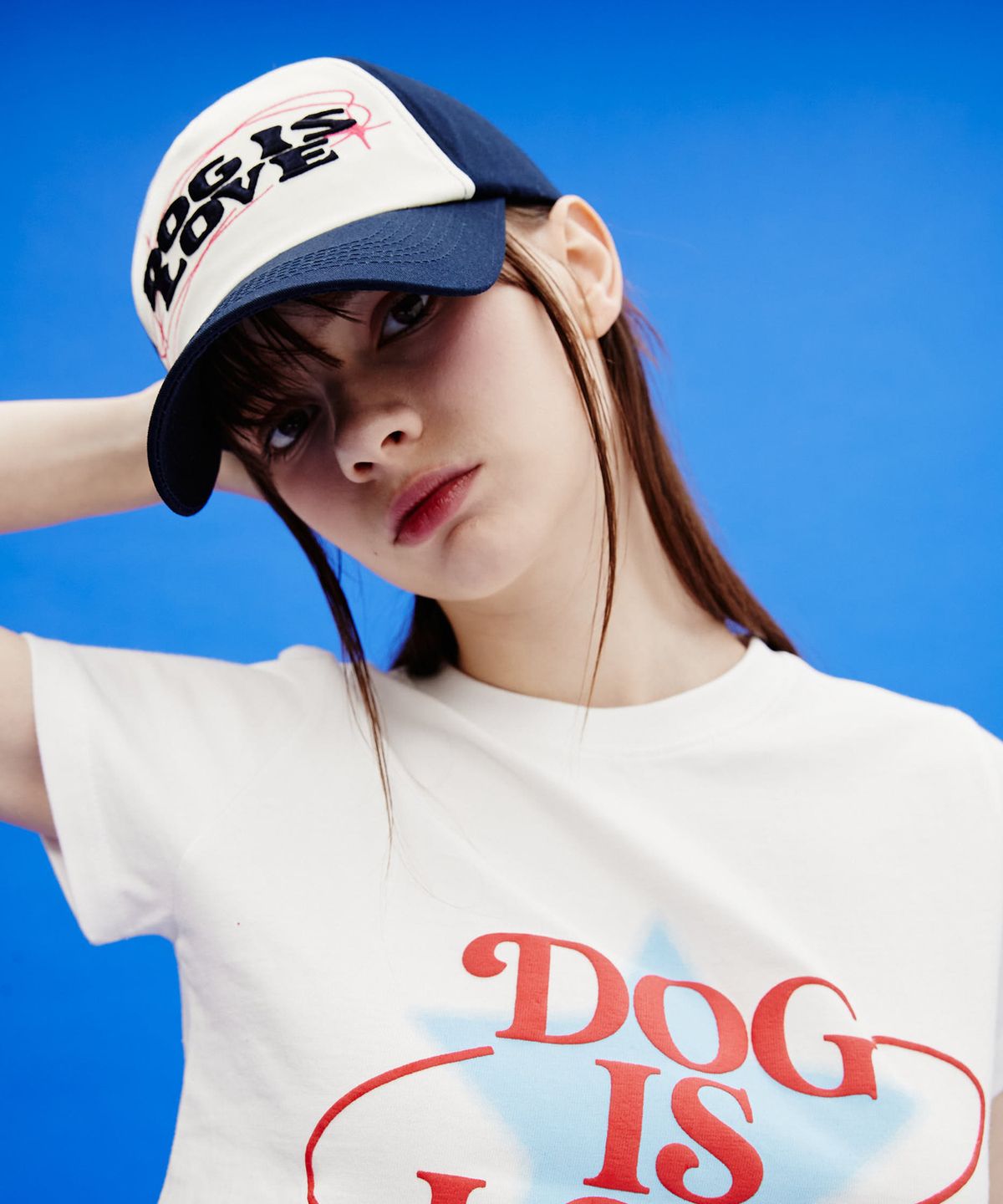 와이케이(WAIKEI) Dog is love 투톤 볼캡 네이비