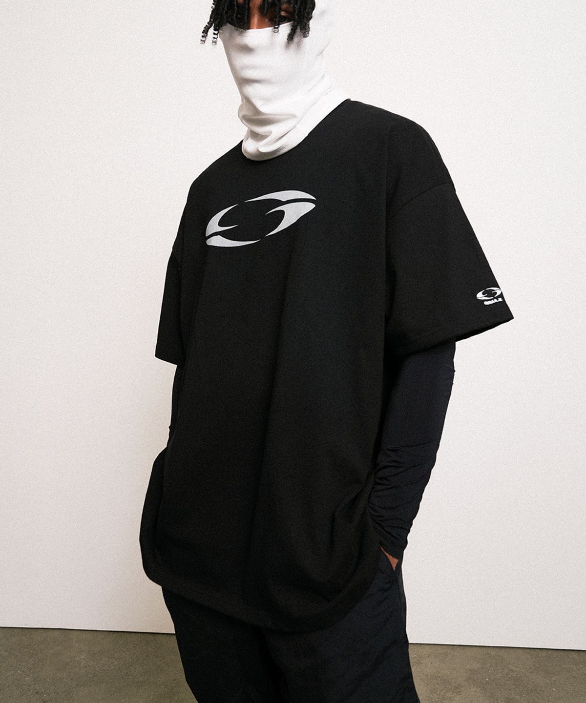 그레일즈(GRAILZ) OVAL LOGO T-SHIRTS [BLACK]