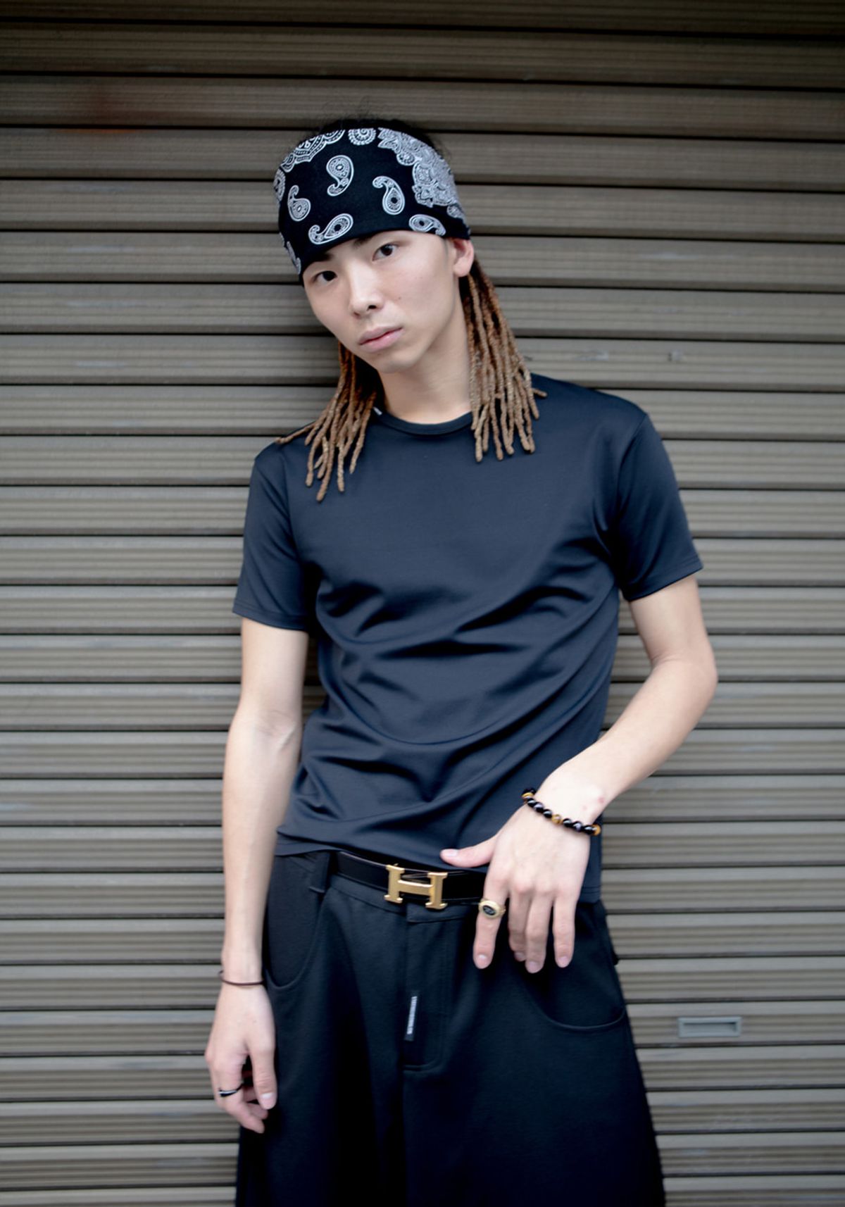 고저(GOZER) LABEL SLIM-TENSION T-SHIRT_BLACK