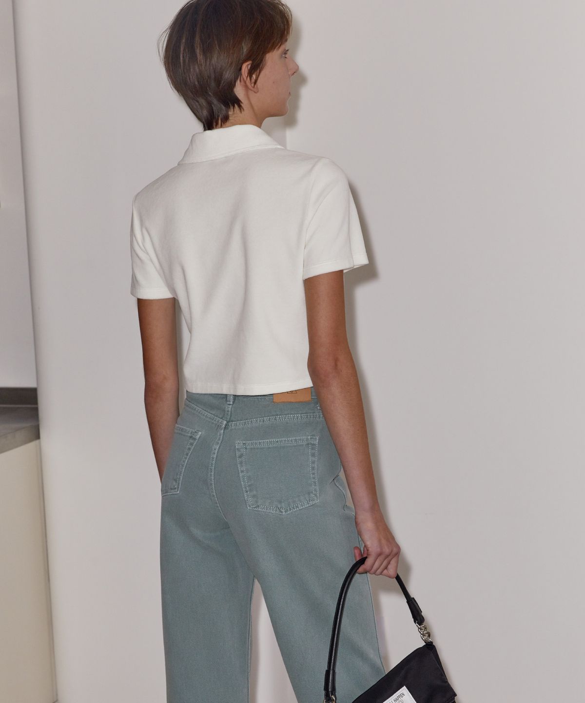 엔오르(EN OR) VELOUR ZIP-UP POLO TOP - IVORY