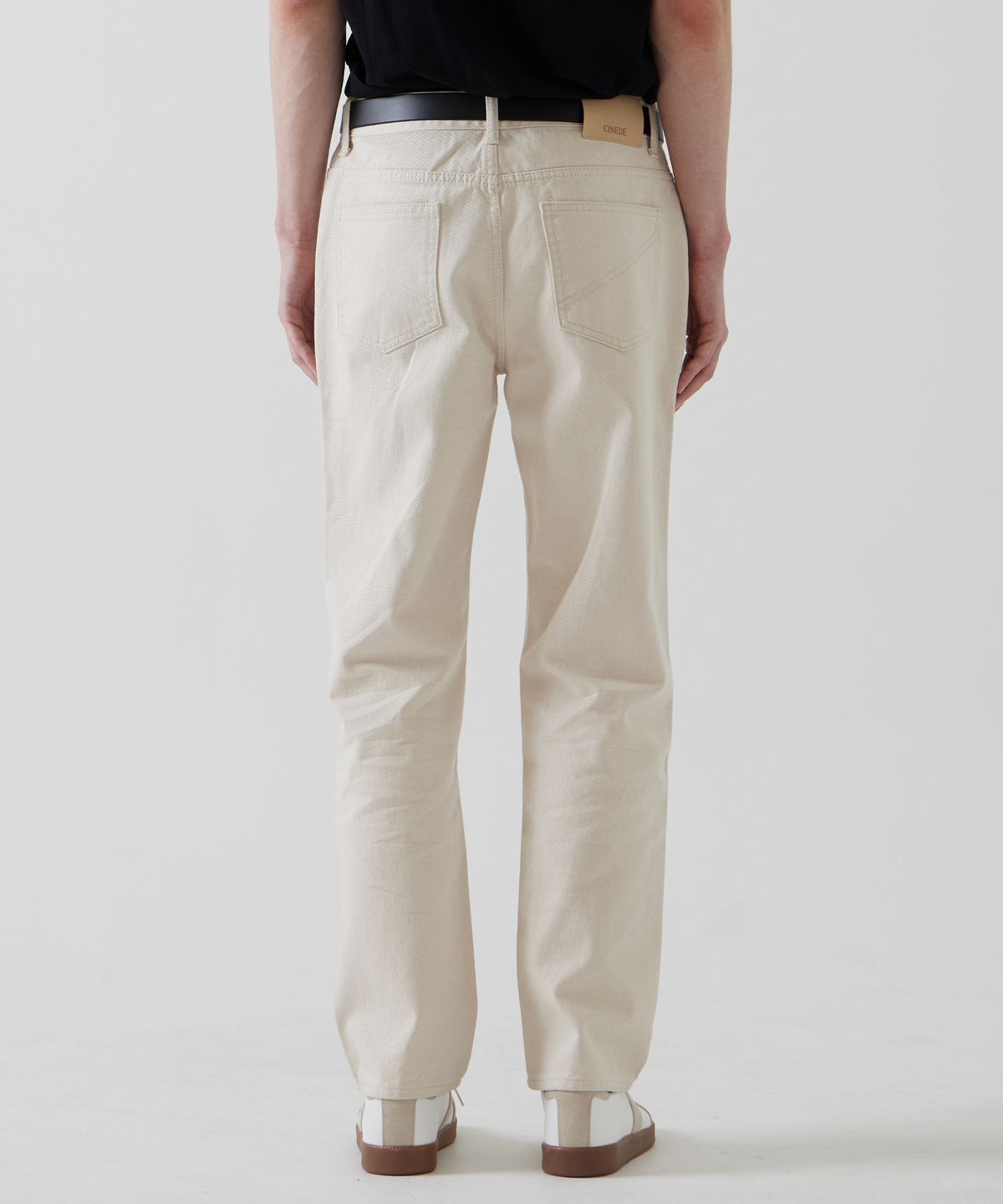 씨네드(CINEDE) [Nix Straight Natural Cotton Denim - IVORY]닉스 스트레이트 내추럴 코튼 데님- IVORY