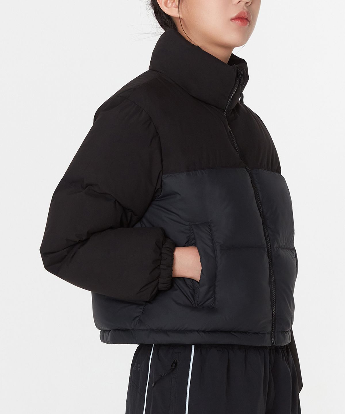 무신사 스탠다드 스포츠(MUSINSA STANDARD SPORTS) 우먼즈 유러피안 덕 에센셜 다운자켓 (2color)