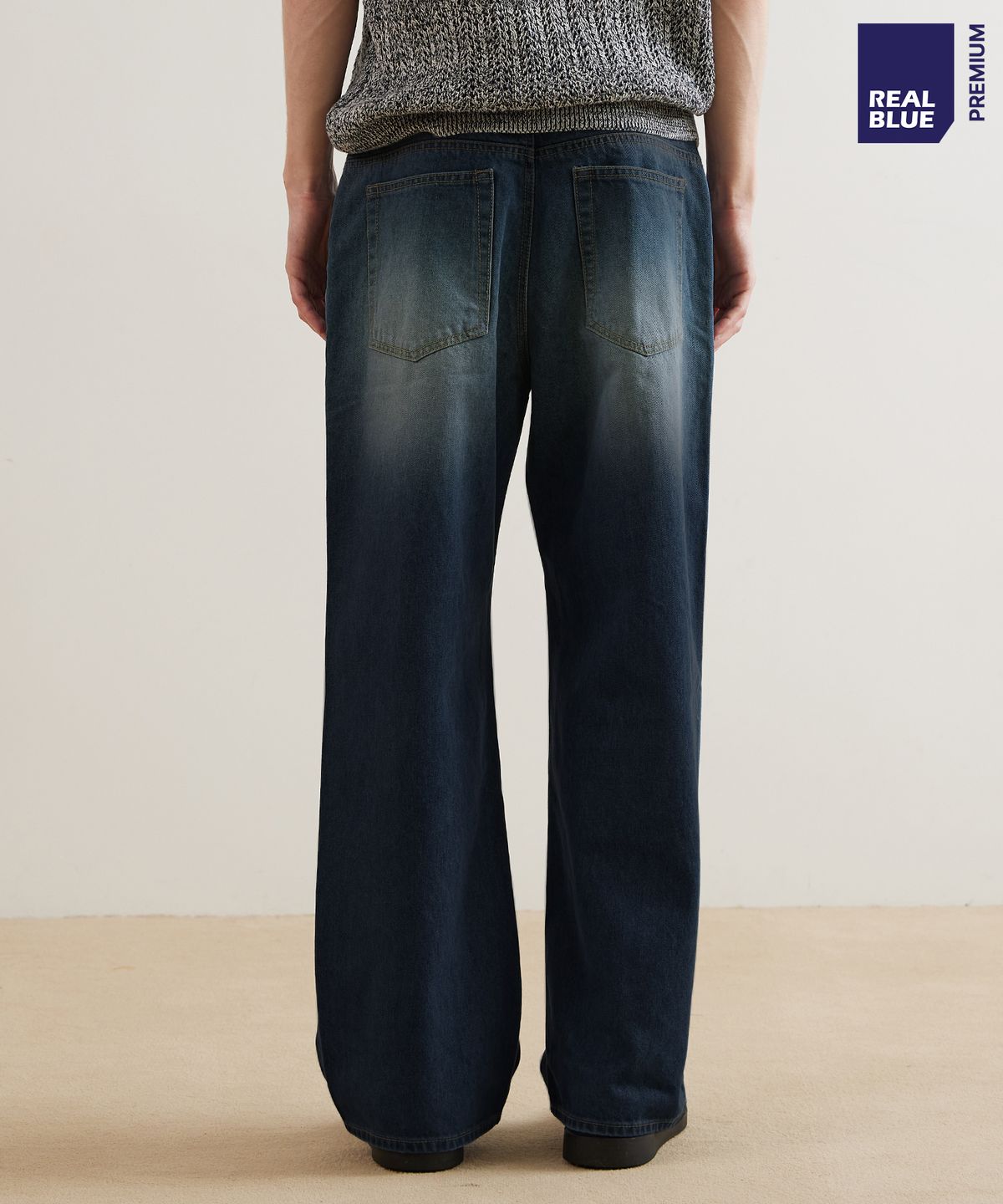 씨네드(CINEDE) [Mare Wide Washed Pintuck Denim - BLUE GRAY]마레 와이드 워싱 핀 턱 데님 - BLUE GRAY