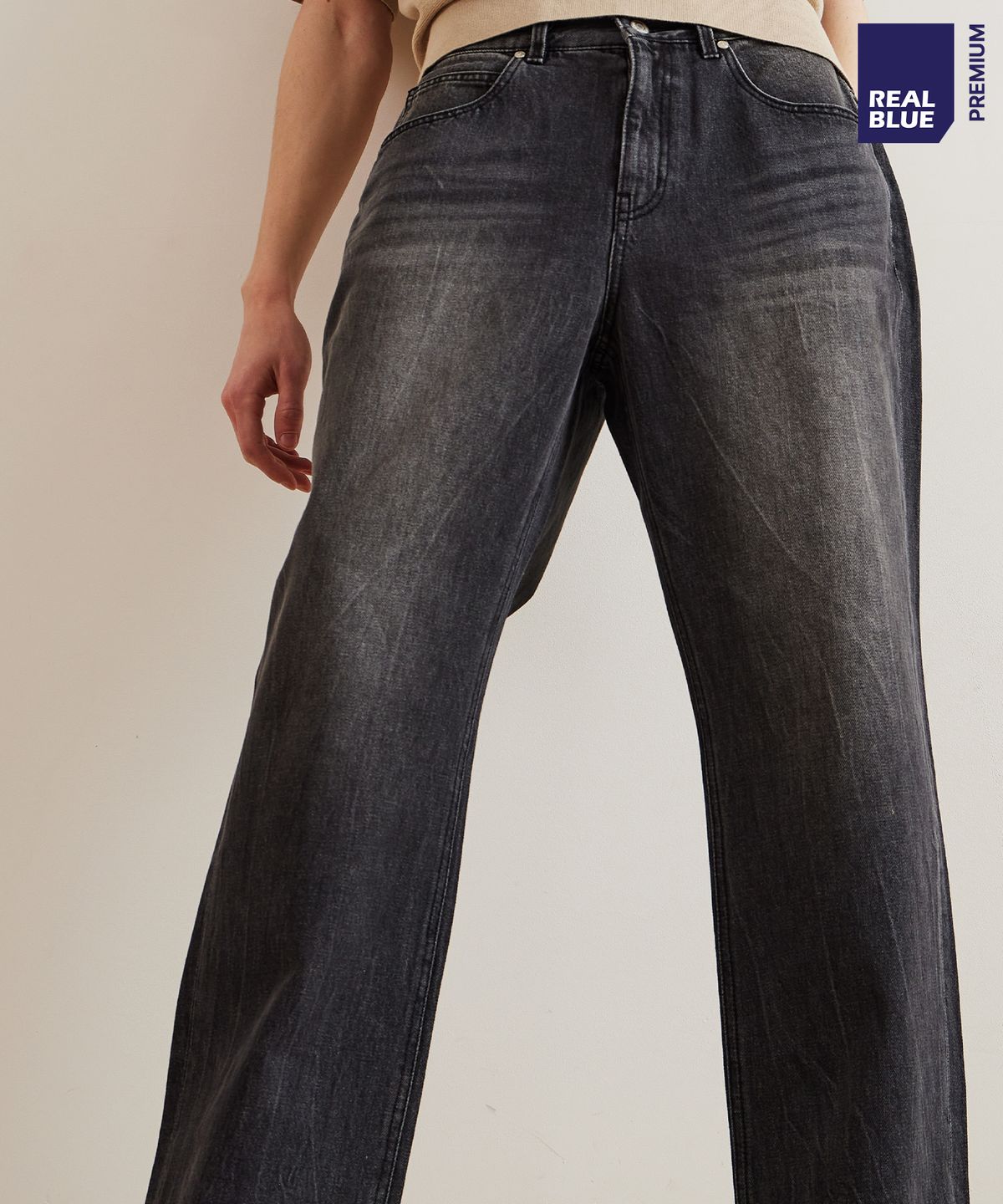 씨네드(CINEDE) [Mars Wide Straight Crack Denim - DEEP GRAY]마스 와이드 스트레이트 크랙 데님 - DEEP GRAY