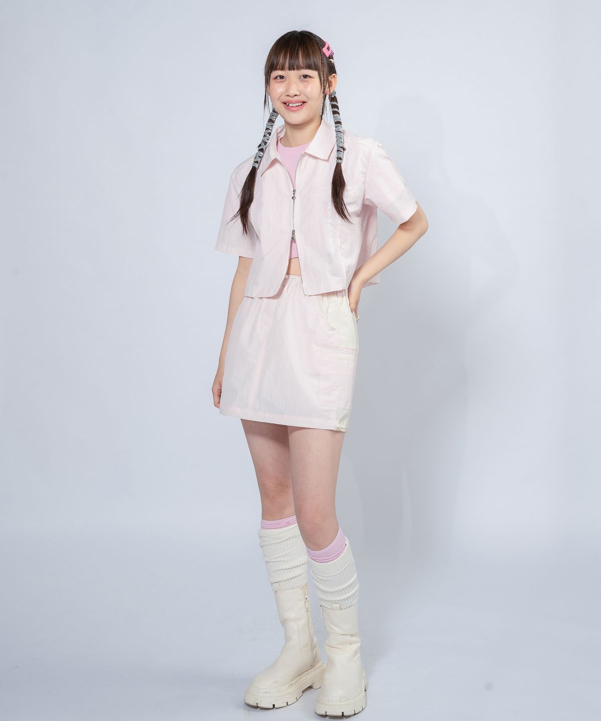 언유주얼 노말(UNUSUALNORMAL) WINDY SYMBOL SKIRT _ PINK