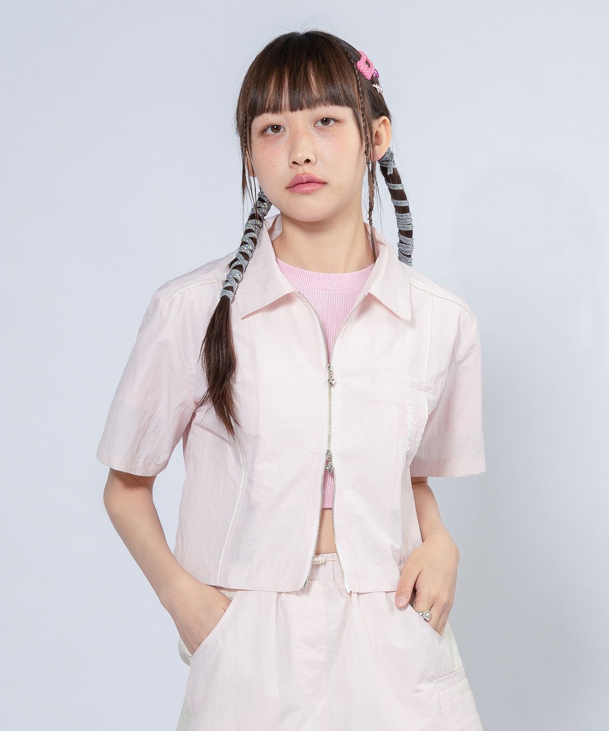 언유주얼 노말(UNUSUALNORMAL) WINDY LOGO ZIP-UP JACKET _ PINK