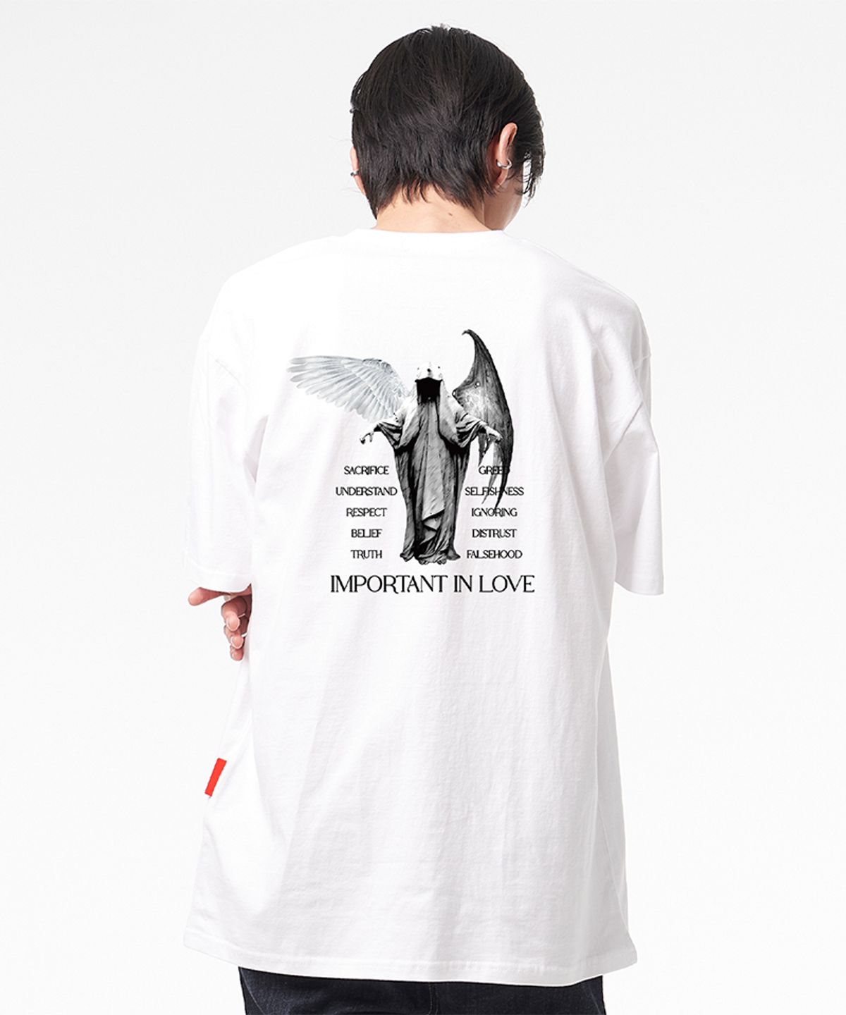 아티스트웨어(ARTISTWEAR) [ATW] 임폴턴트 반팔티