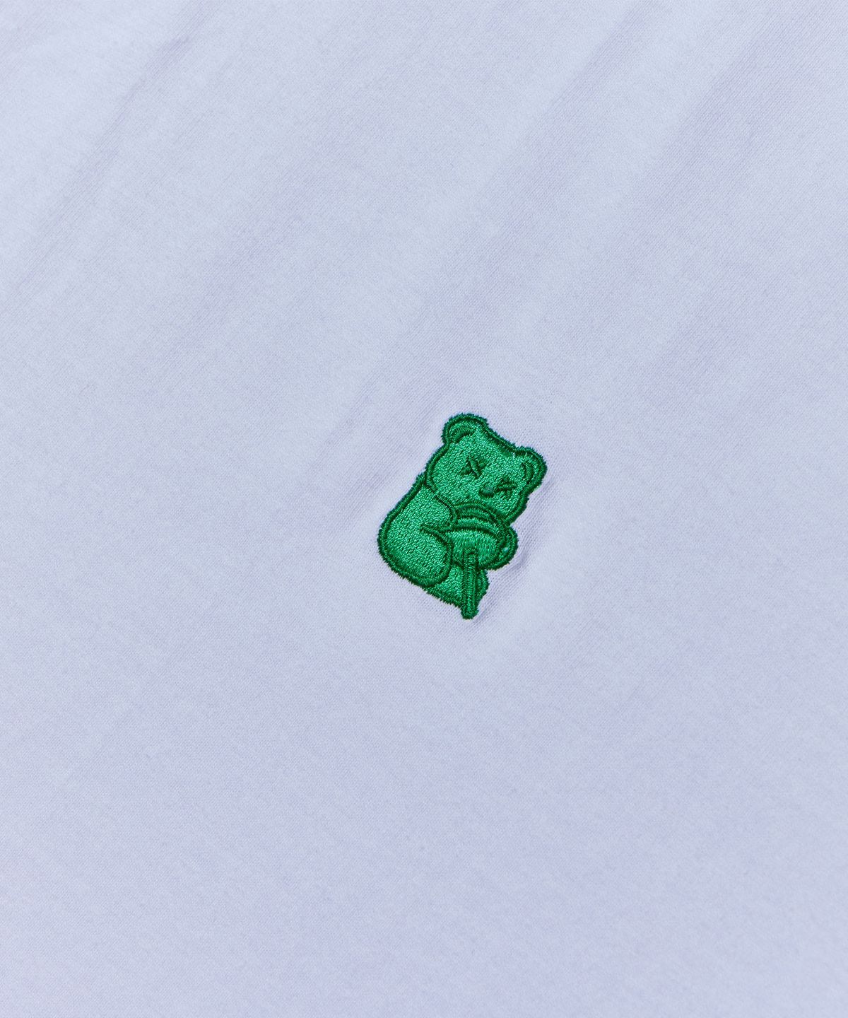디스펑트(DYSFUNCT) CANDY BEAR PATCH T-SHIRT (WHITE/GREEN)