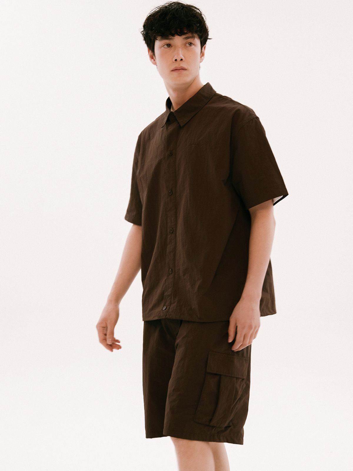 예일(YALE) [ONEMILE WEAR] NYLON RELAXED FIT CARGO SHORTS BLACK