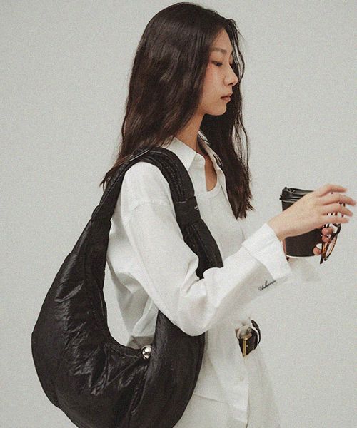 MUSINSA | DEMAKER Big Onion bag-black