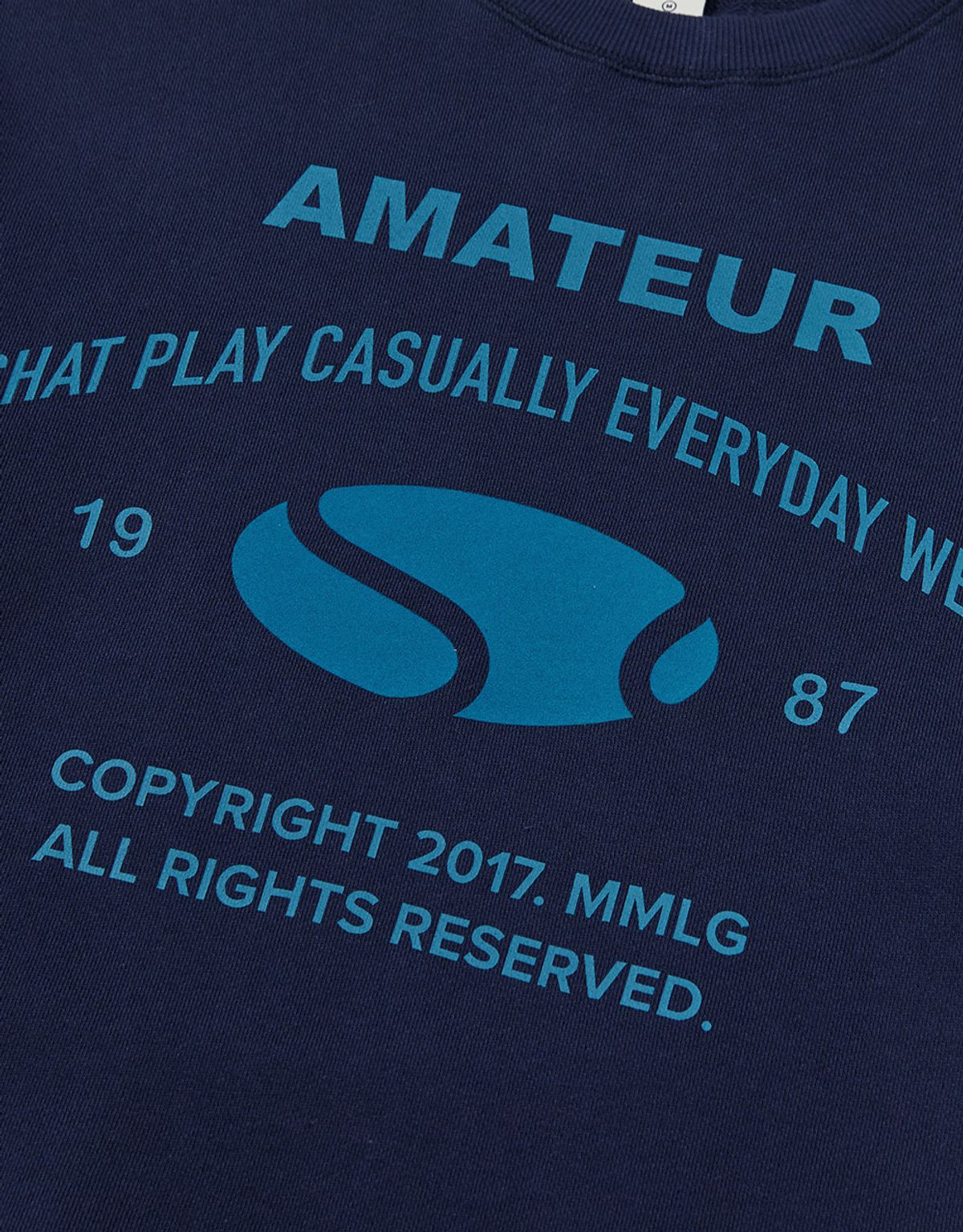 엠엠엘지(MMLG) [Mmlg] AMATEUR SWEAT (BLUE NAVY)