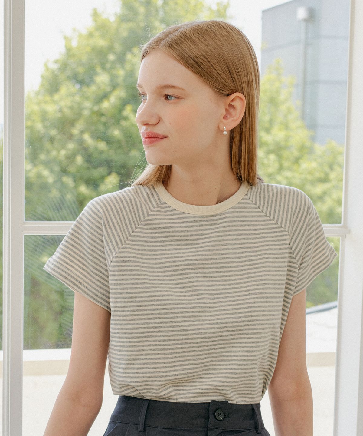 엽페(YUPPE) WRAP STRIPE T-SHIRT_GRAY